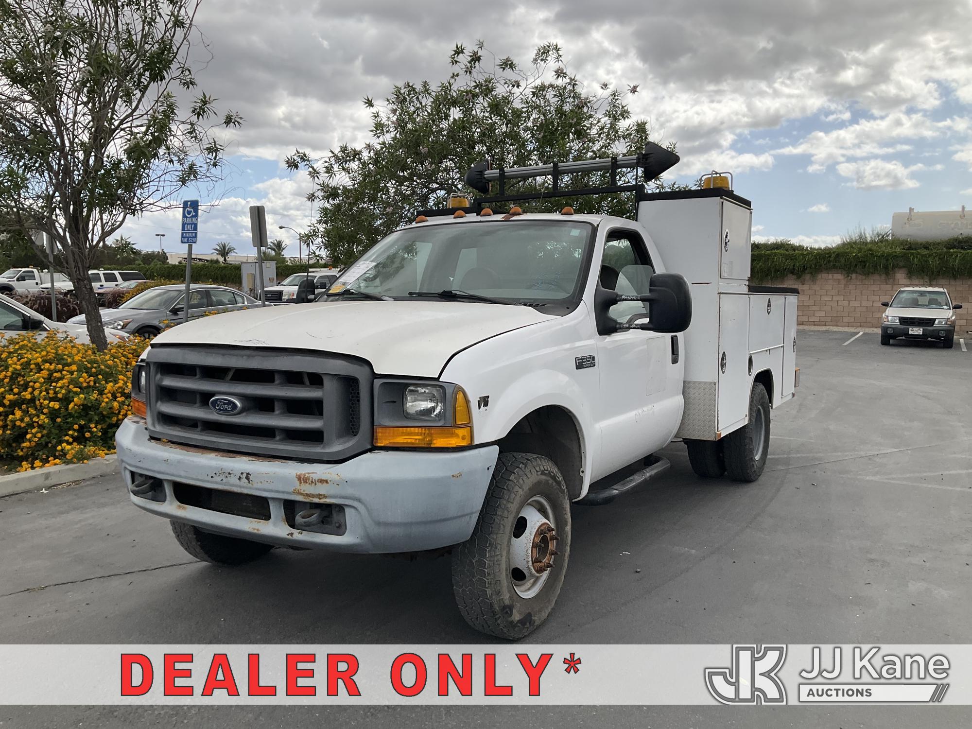Photo of a 1999 Ford F-350 SD
