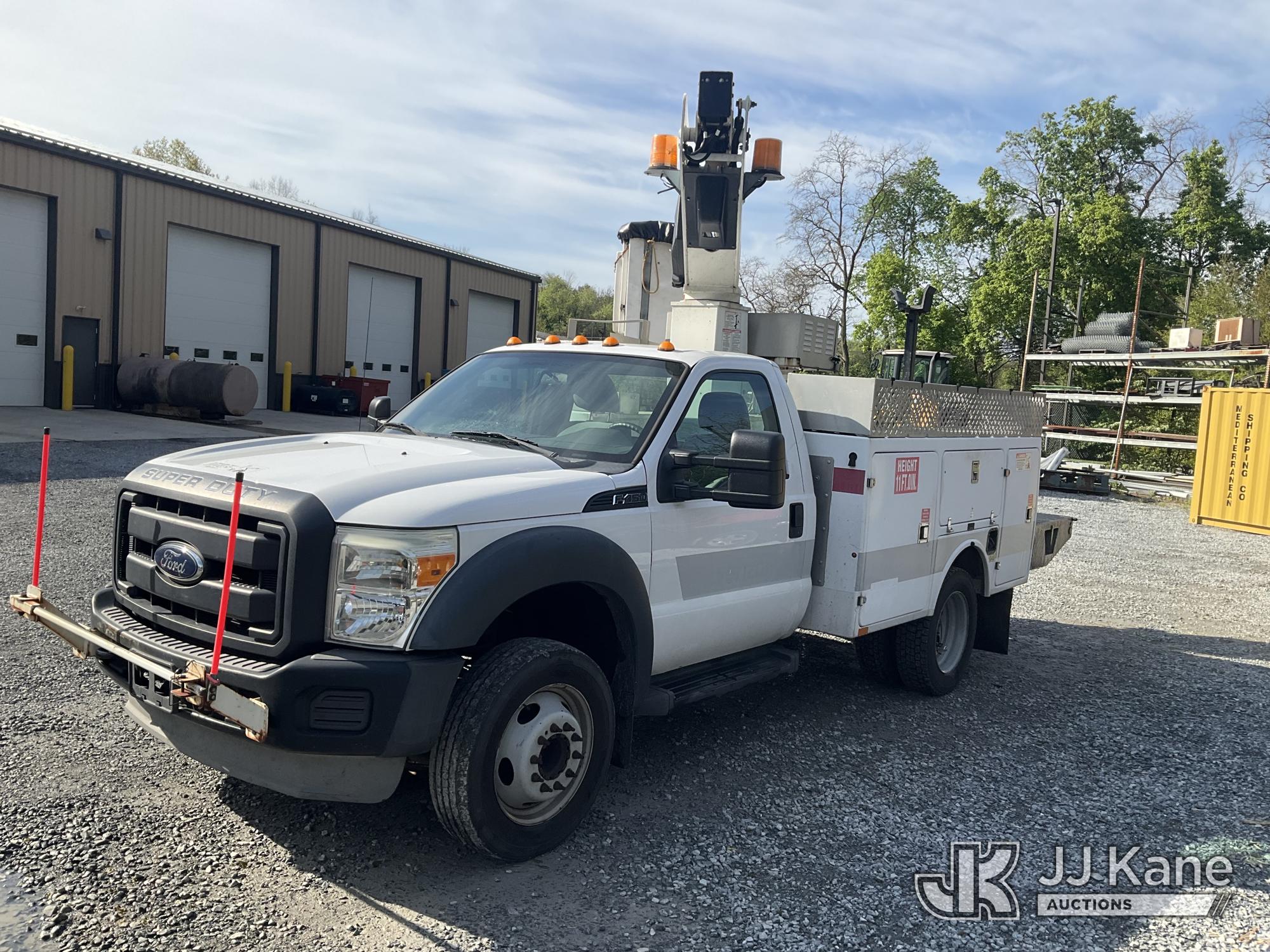 Photo of a 2013 Ford F-450 SD