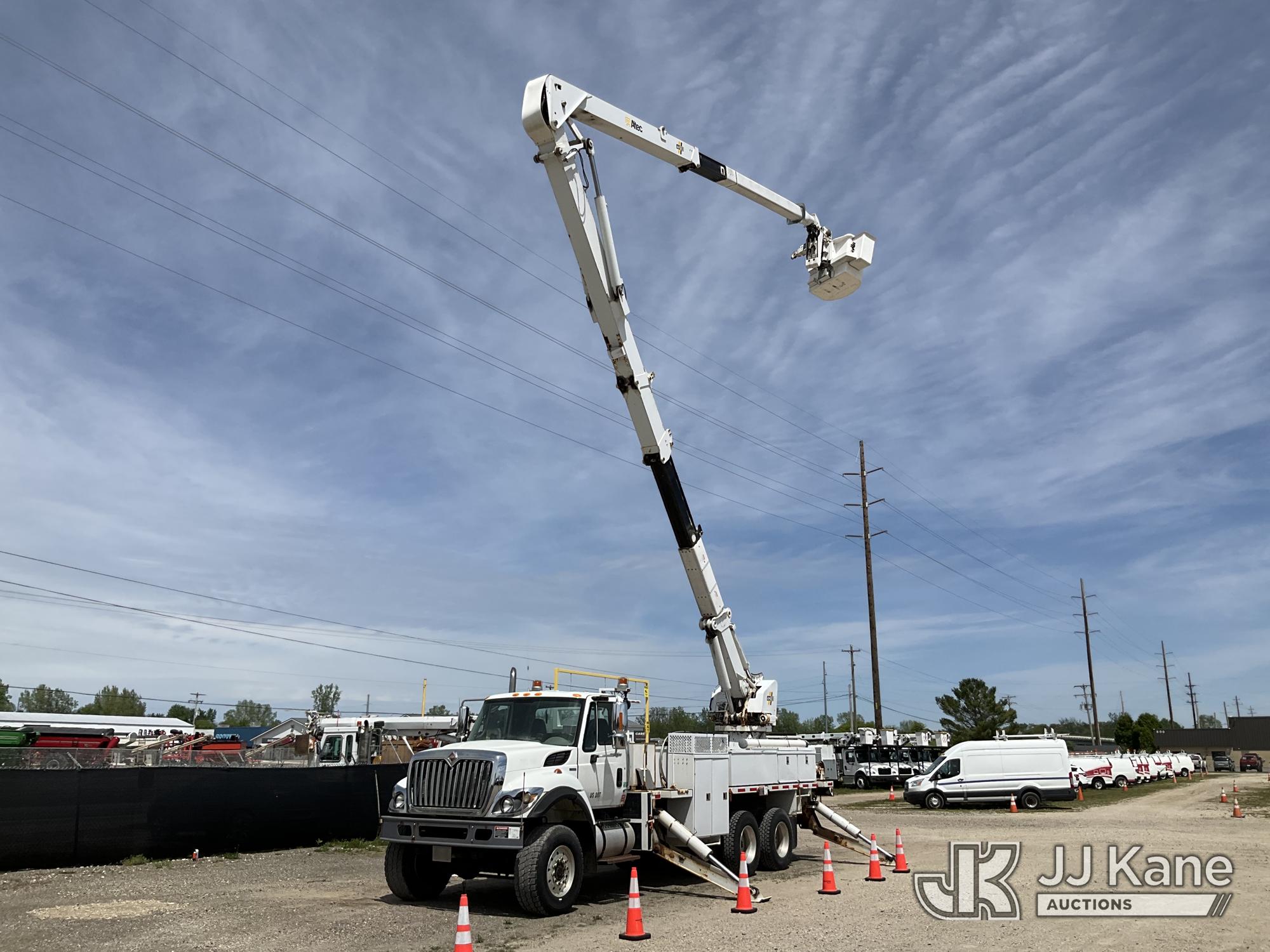 Photo of a 2010 International 7500