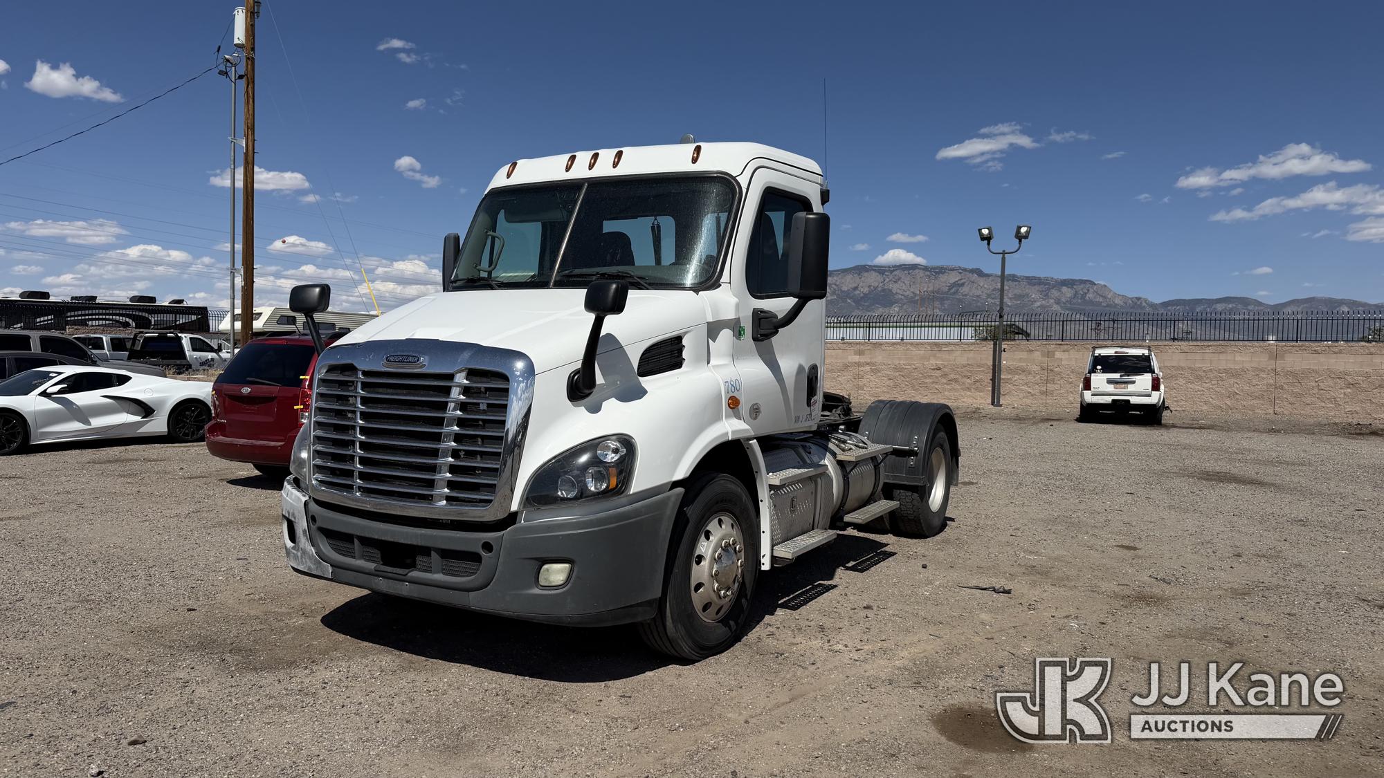 Photo of a 2018 Freightliner Cascadia 113