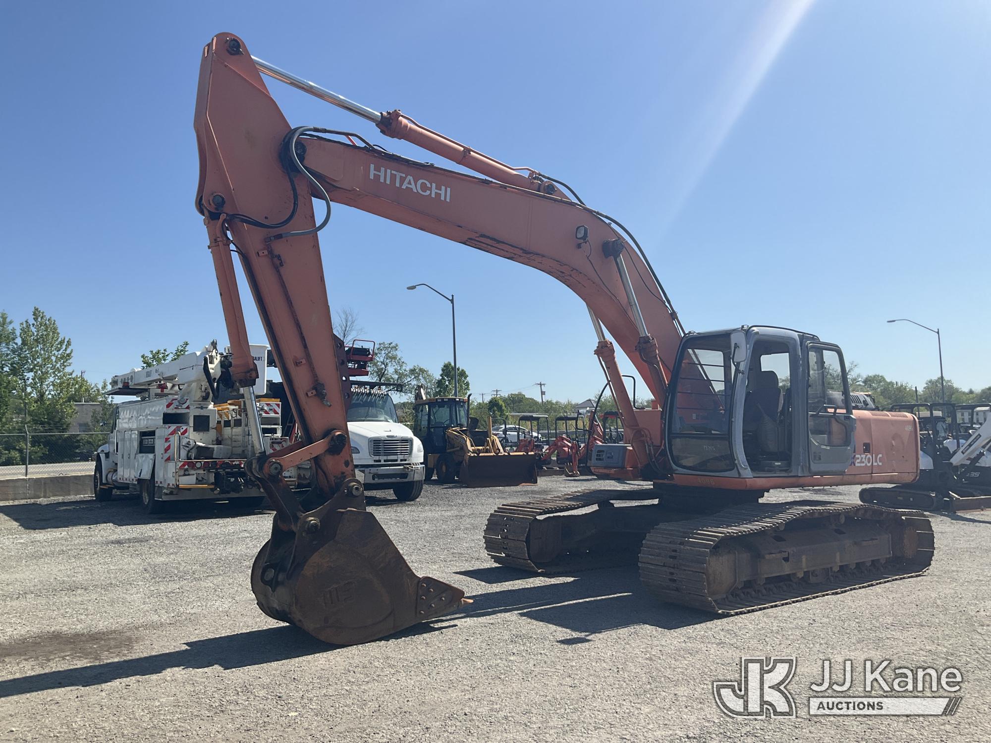 Photo of a 2000 Hitachi EX200-LC-5