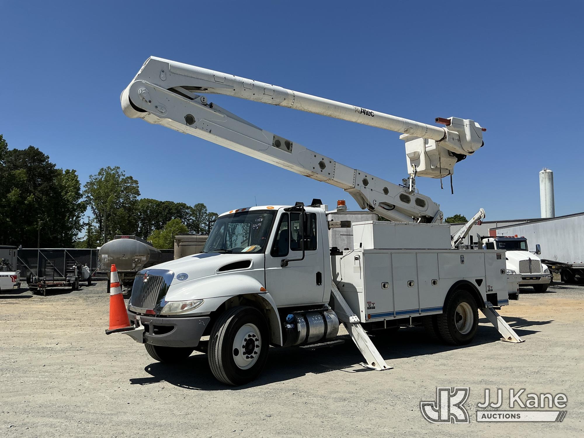 Altec AA55-MH, Material Handling Bucket Truck rear mounted on 2018 International 4300 Utility Truck