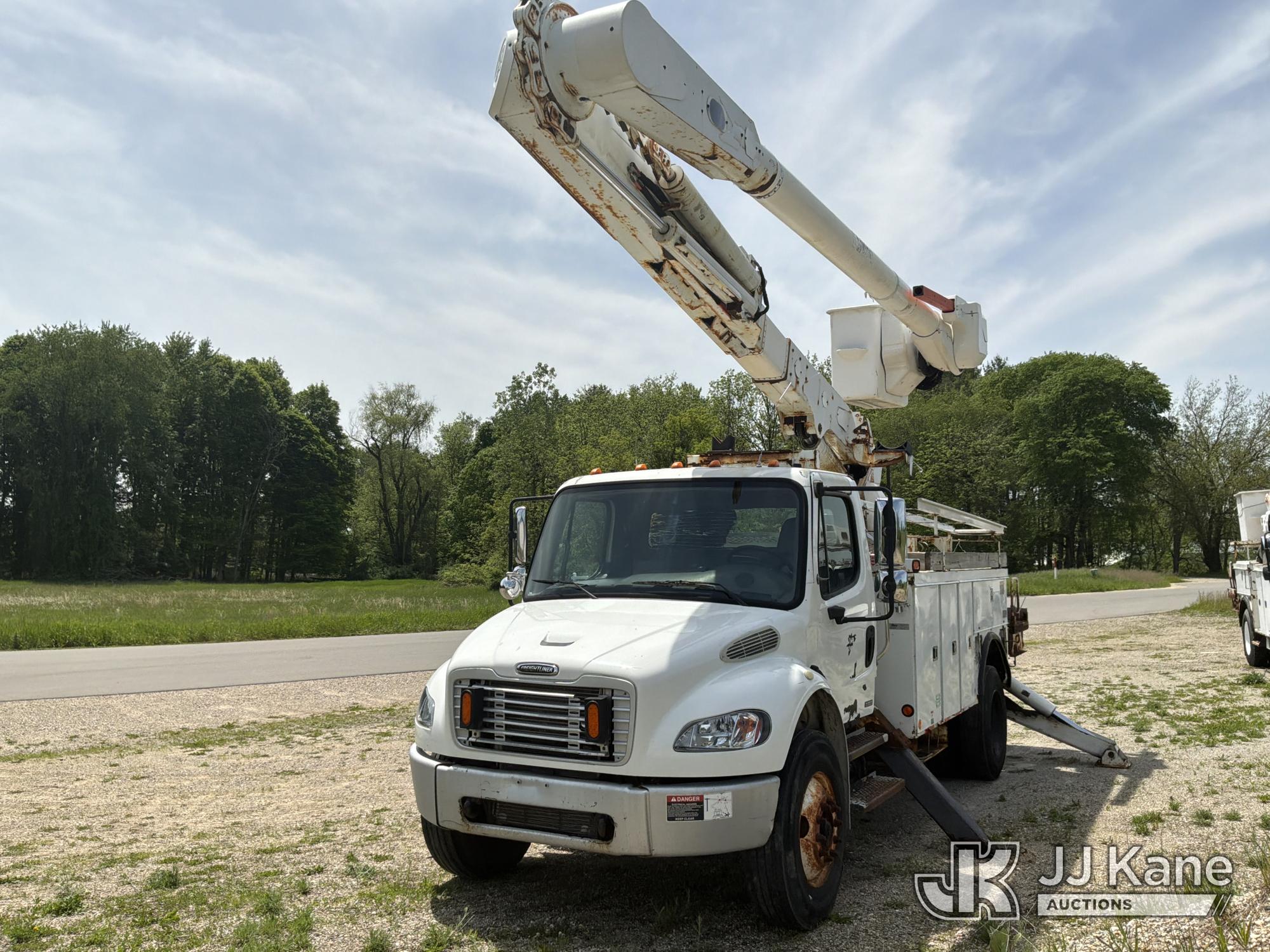 Photo of a 2006 Freightliner M2 106 Medium Duty
