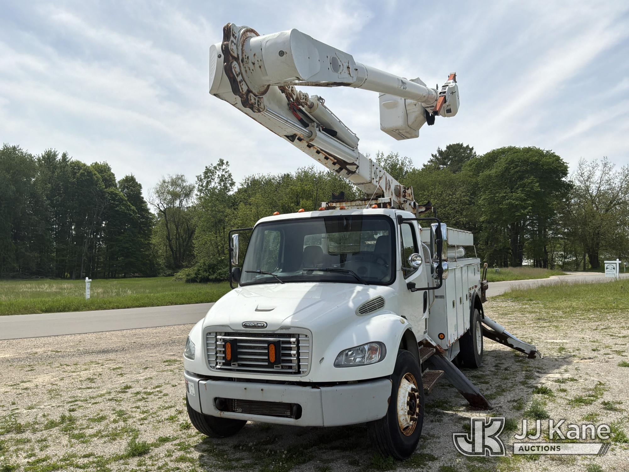 Photo of a 2006 Freightliner M2 106 Medium Duty