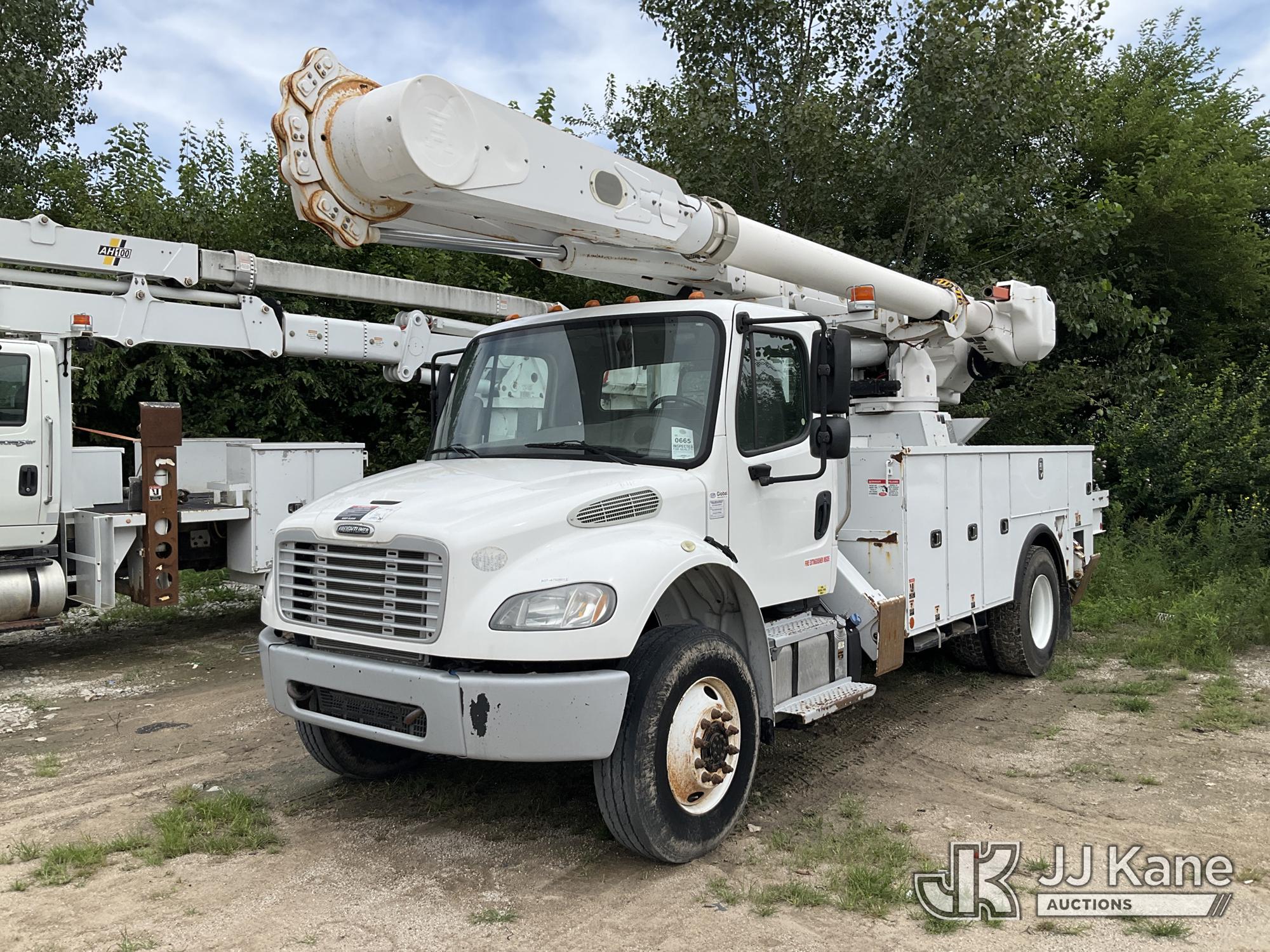 Altec AM55-E, Over-Center Material Handling Bucket rear mounted on 2018 Freightliner M2 106 Utility Truck