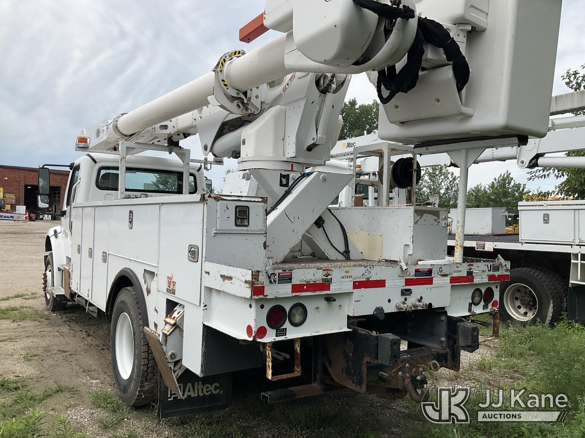 2018 Freightliner M2 106