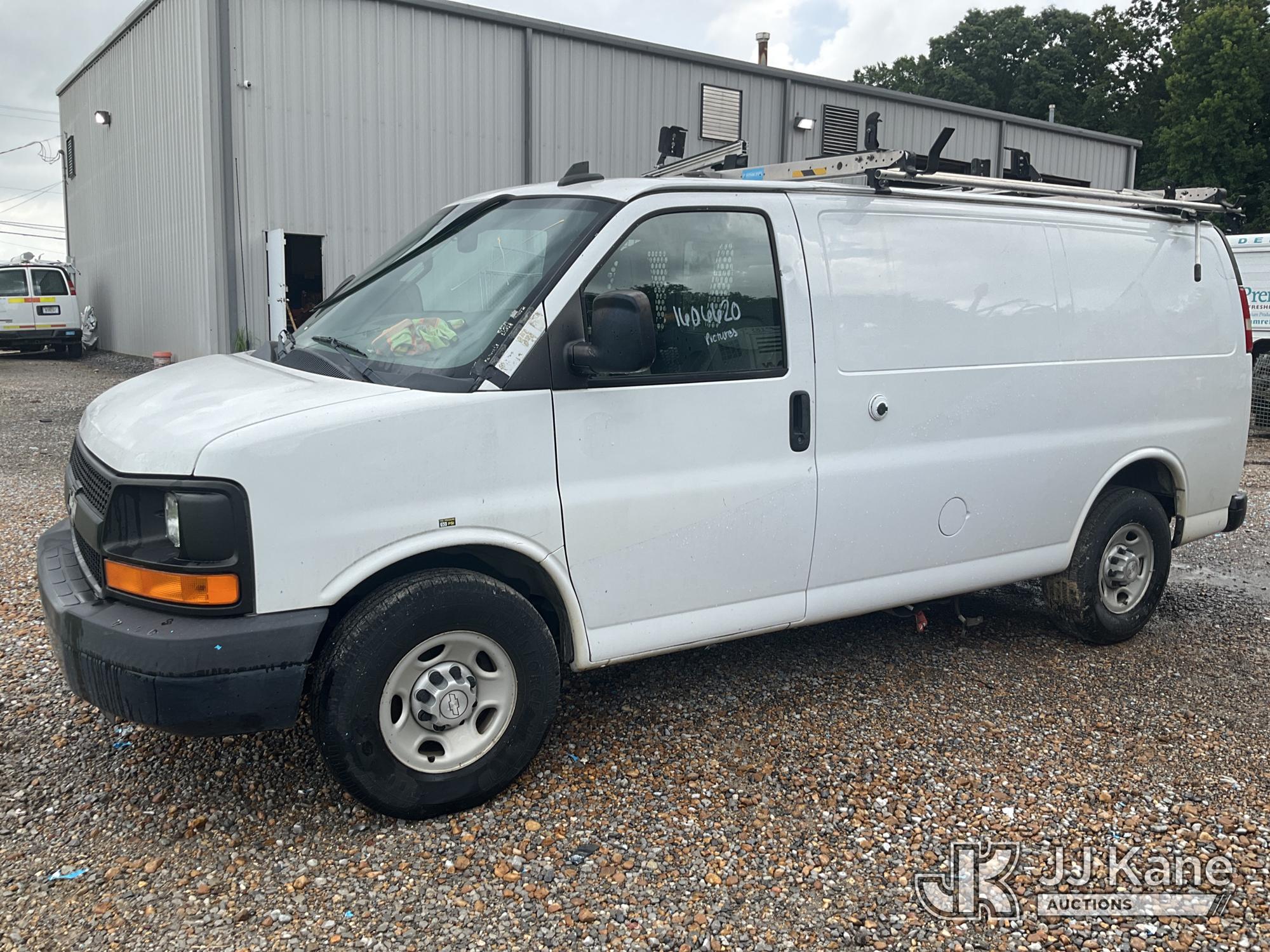 Photo of a 2016 Chevrolet Express 2500