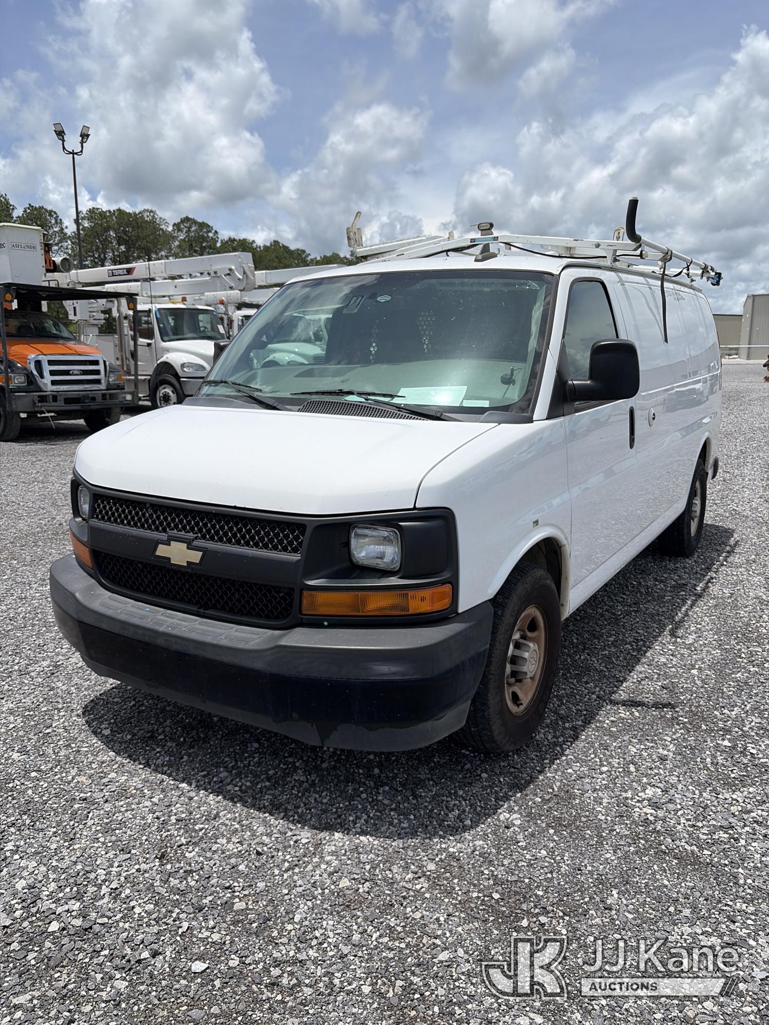 2017 Chevrolet Express G2500 Cargo Van