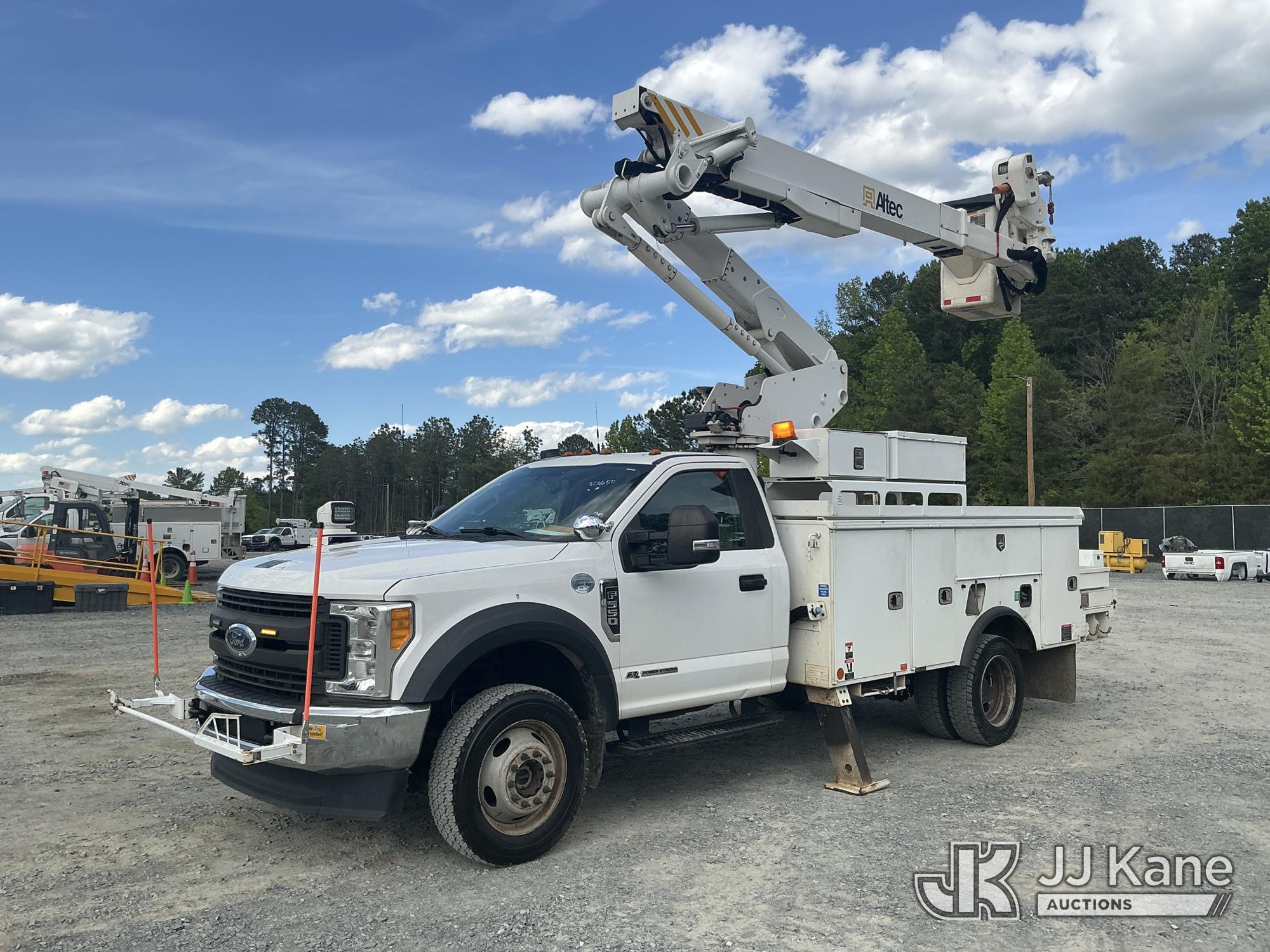 Photo of a 2017 Ford F550 4x4