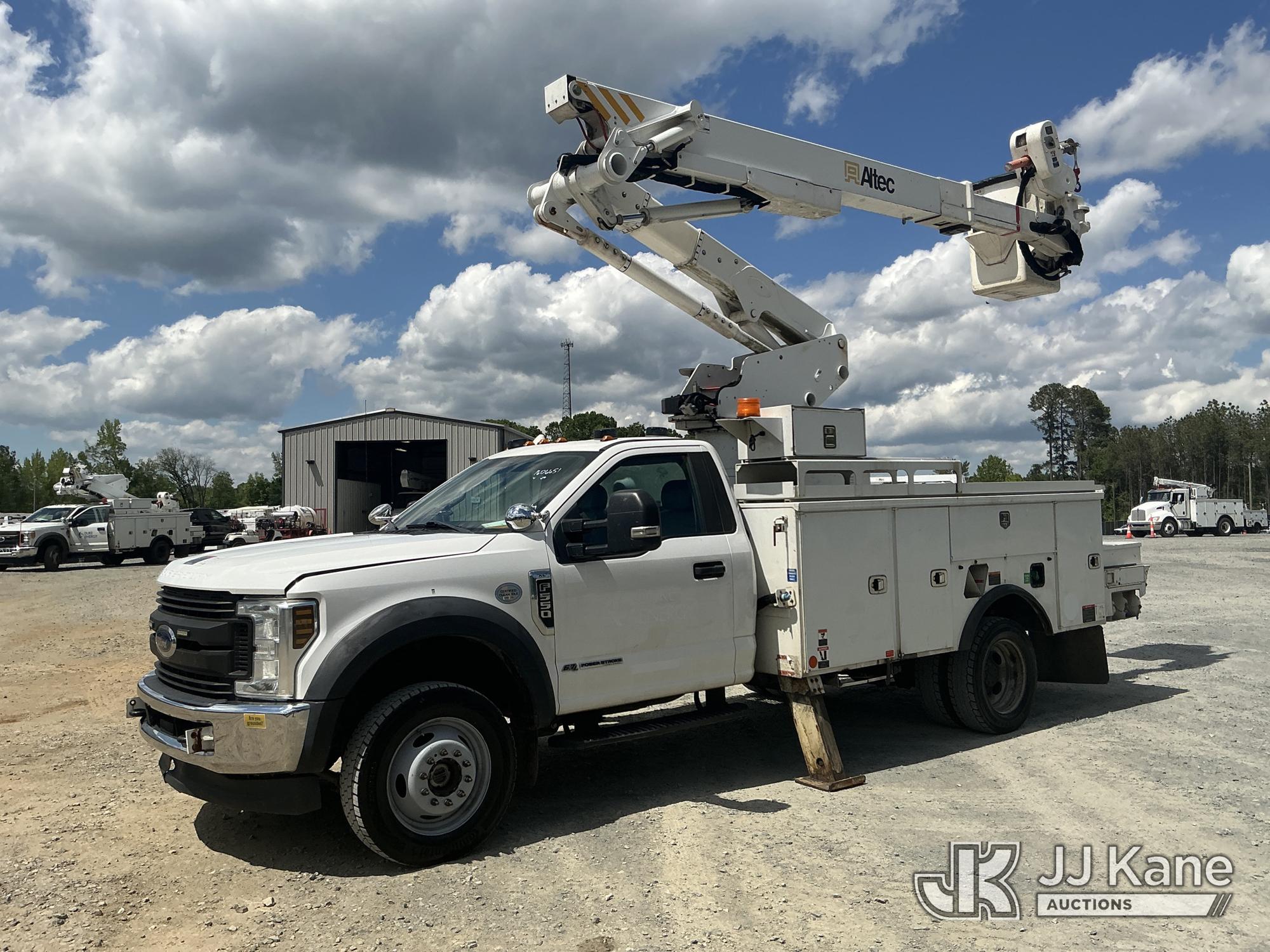 Photo of a 2019 Ford F550 4x4