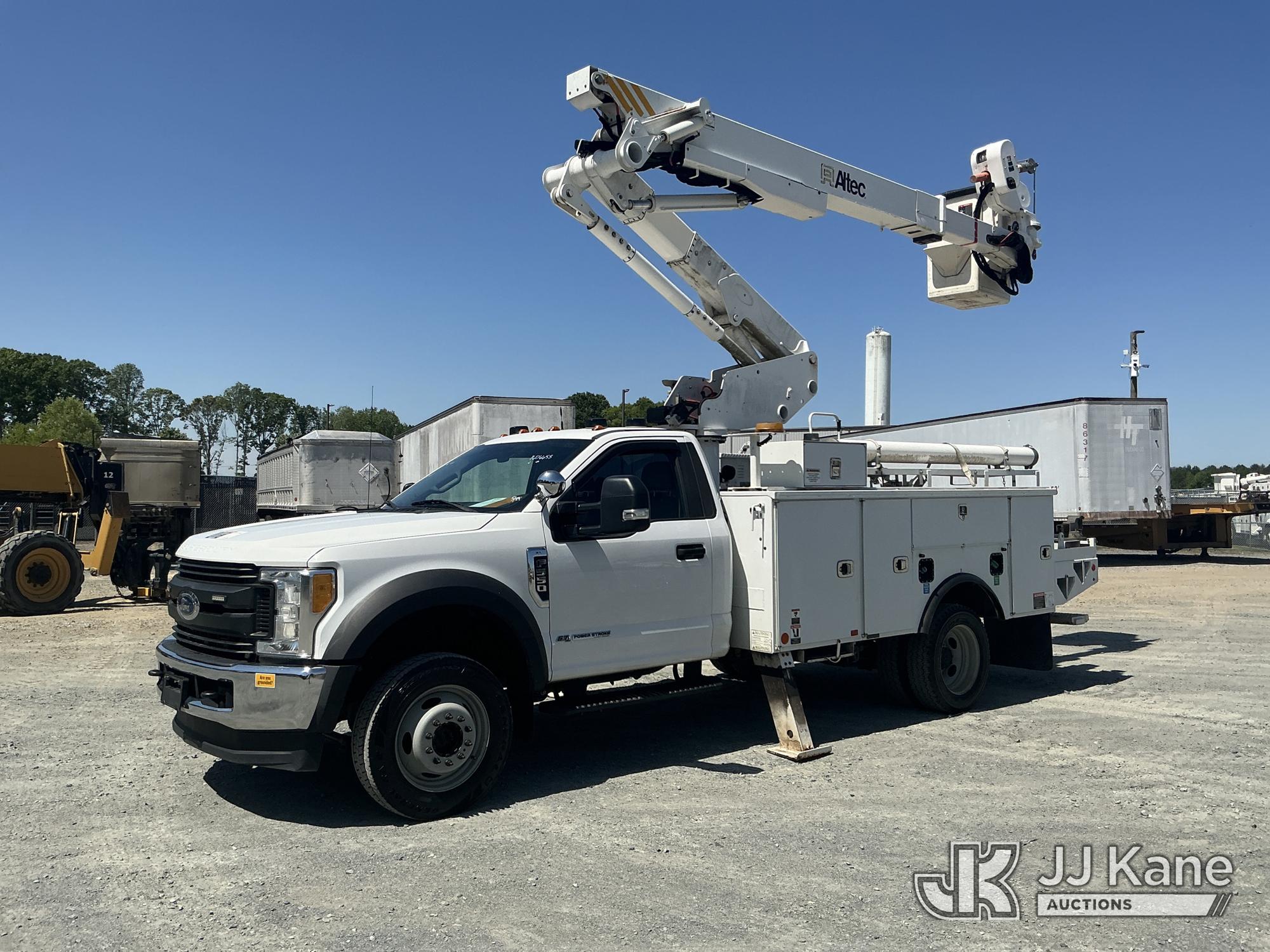 Photo of a 2017 Ford F550 4x4
