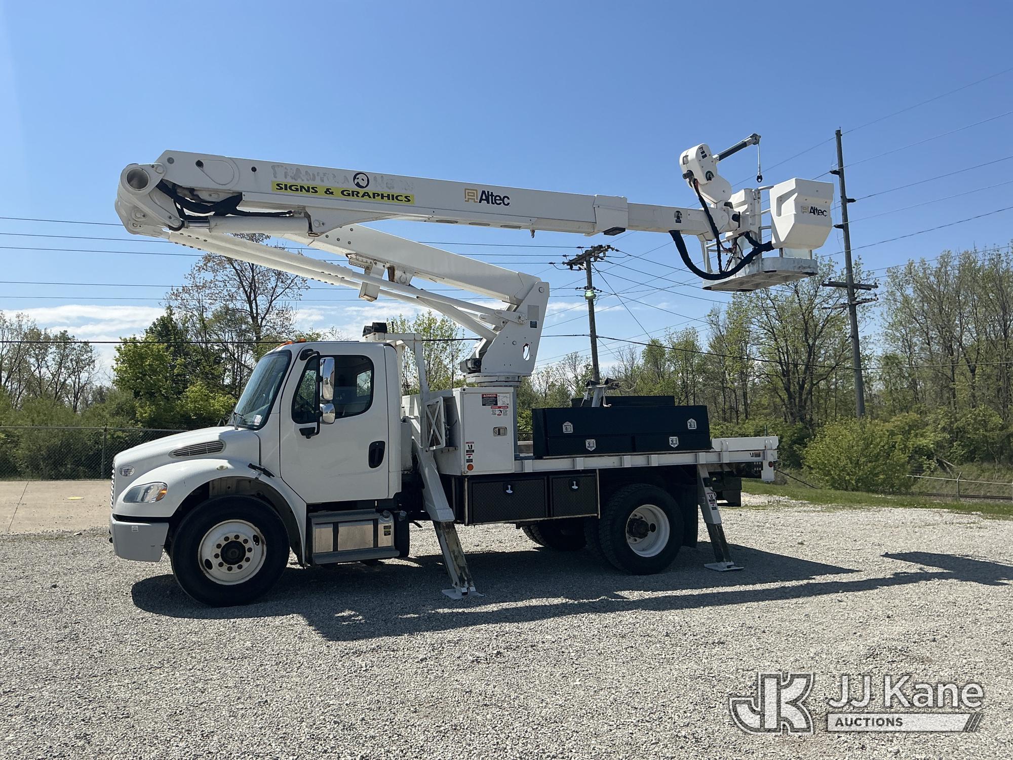 Photo of a 2014 Freightliner M2 106