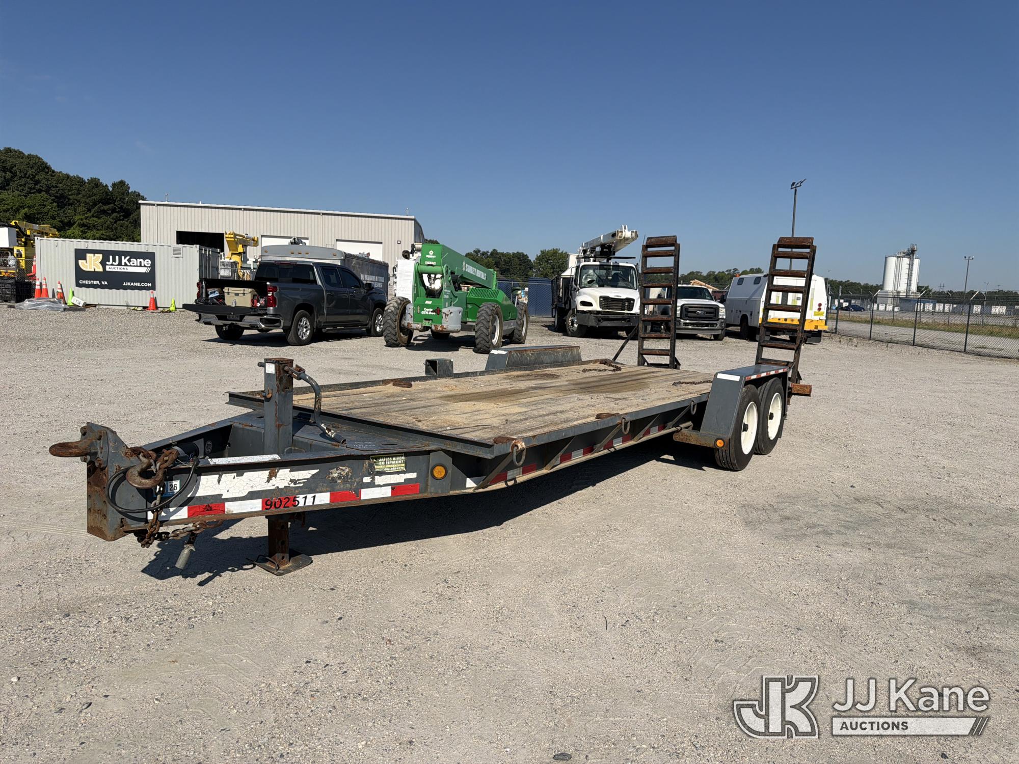 2011 Monroe Towmaster T/A Tagalong Trailer