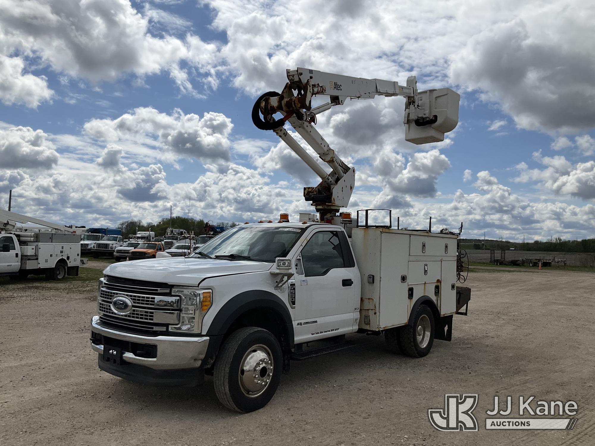 Photo of a 2017 Ford F-550