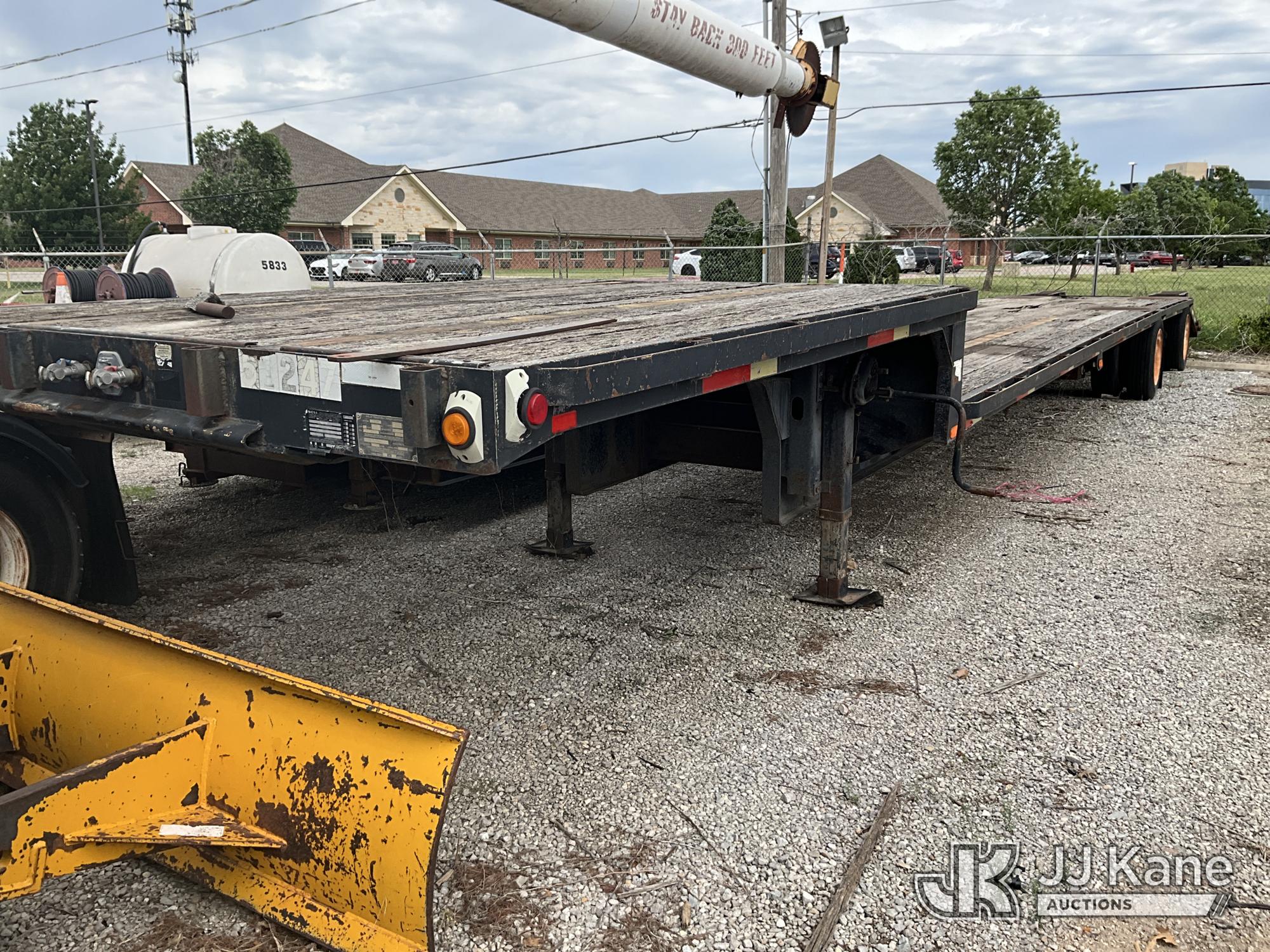 1999 Trailmobile Trailer Corp. T/A Drop-Deck Dove Tail Trailer, 47' Dove California Spread