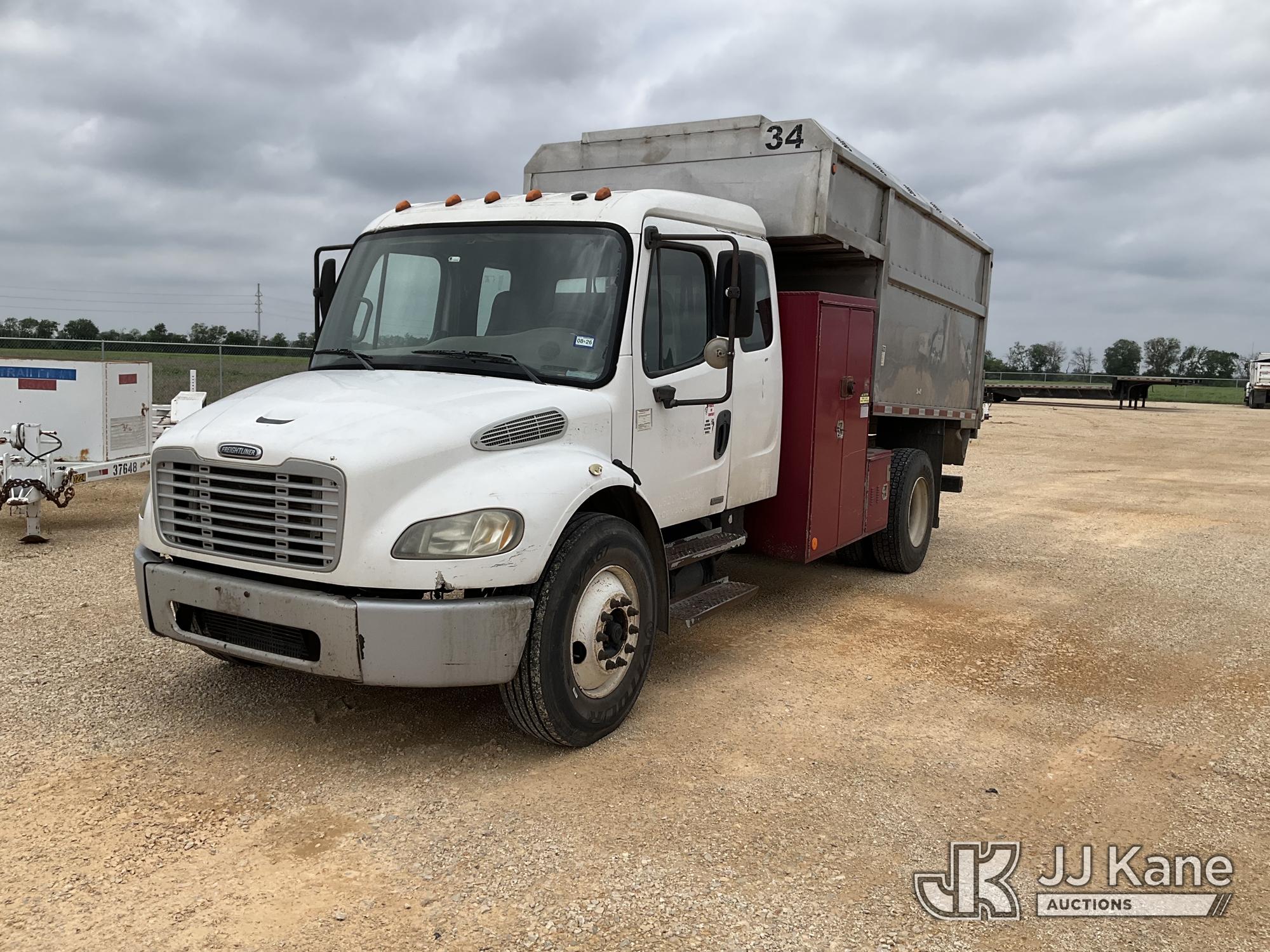 Photo of a 2007 Freightliner M2 106 Medium Duty