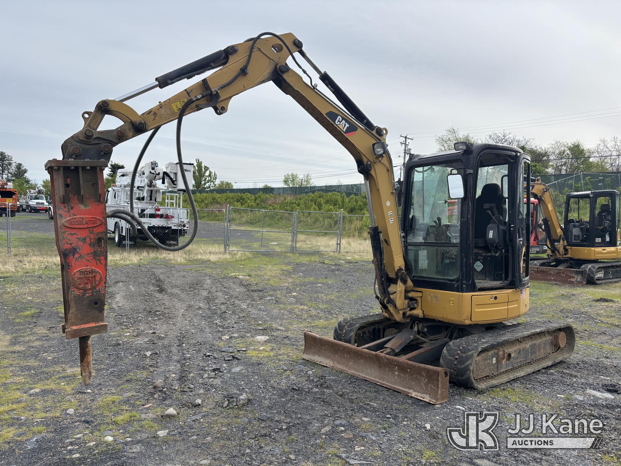 Photo of a 2013 Caterpillar 304E