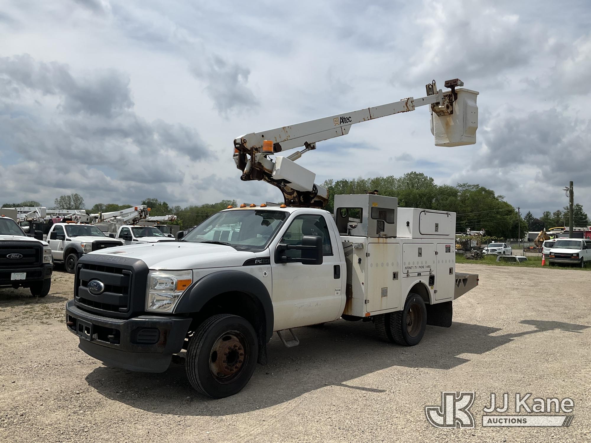 Photo of a 2012 Ford F-450 SD