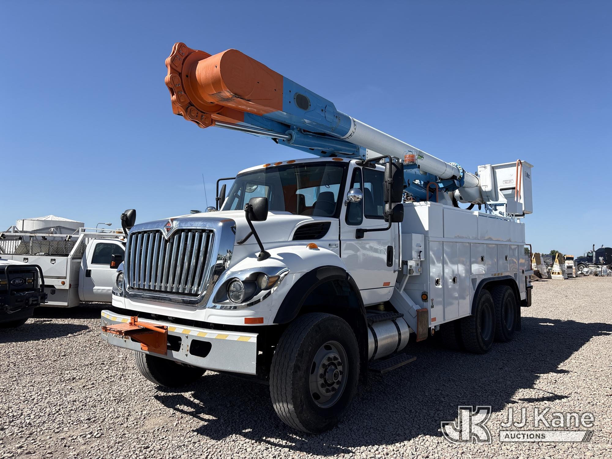 Altec AM55, Over-Center Material Handling Bucket Truck rear mounted on 2013 International 7500 T/A Utility Truck