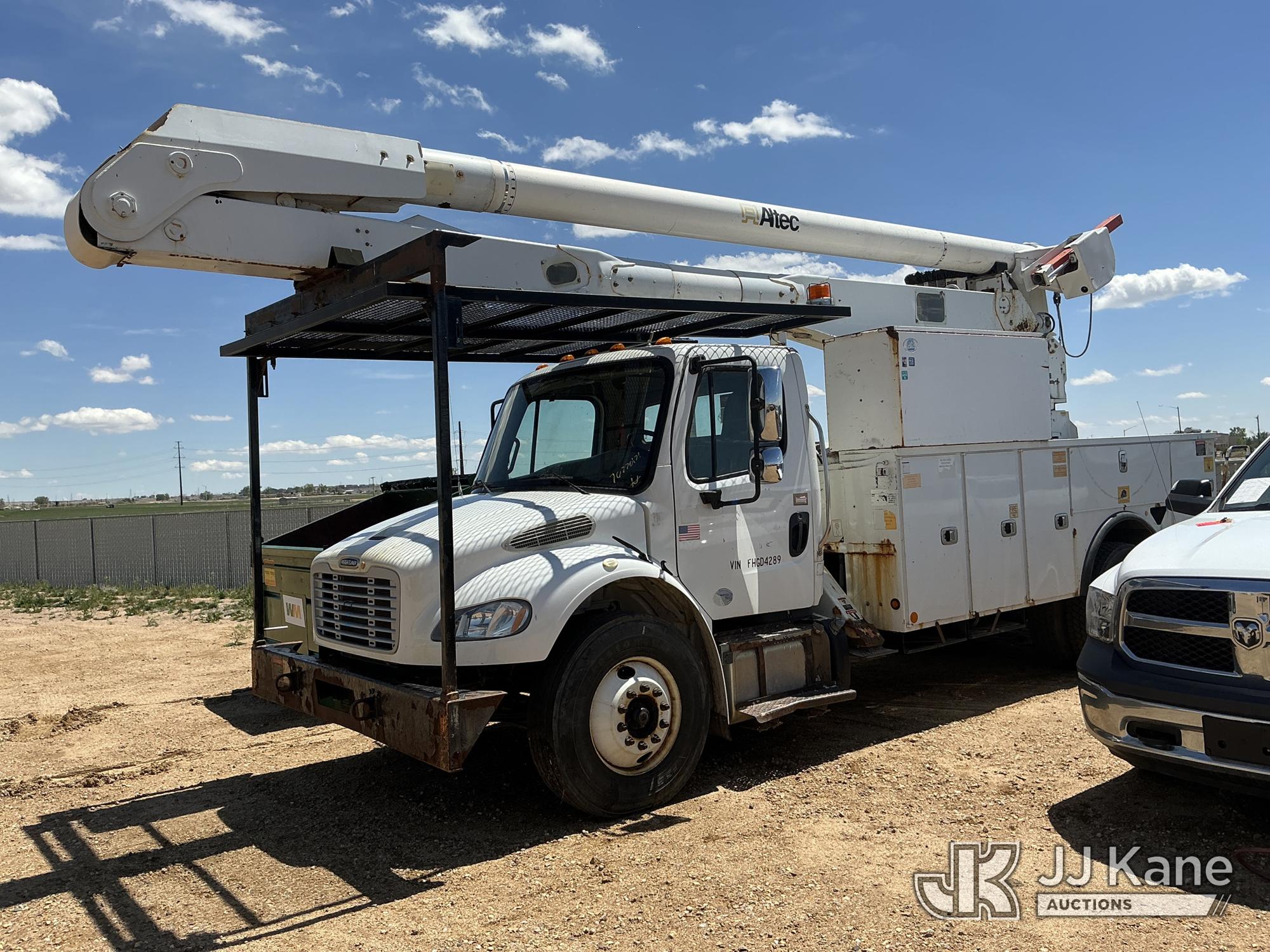 2015 Freightliner M2-106