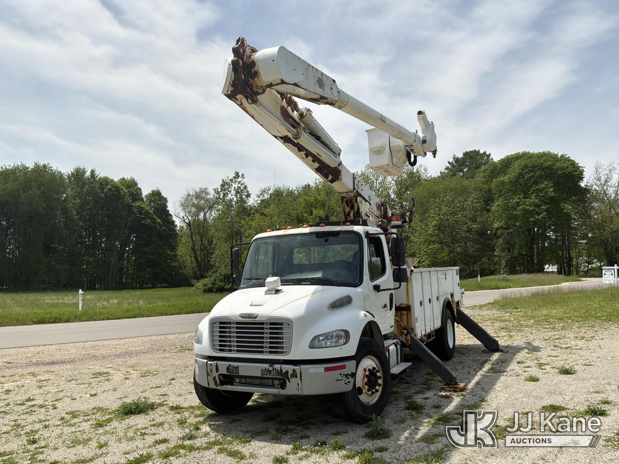 Photo of a 2012 Freightliner M2 106