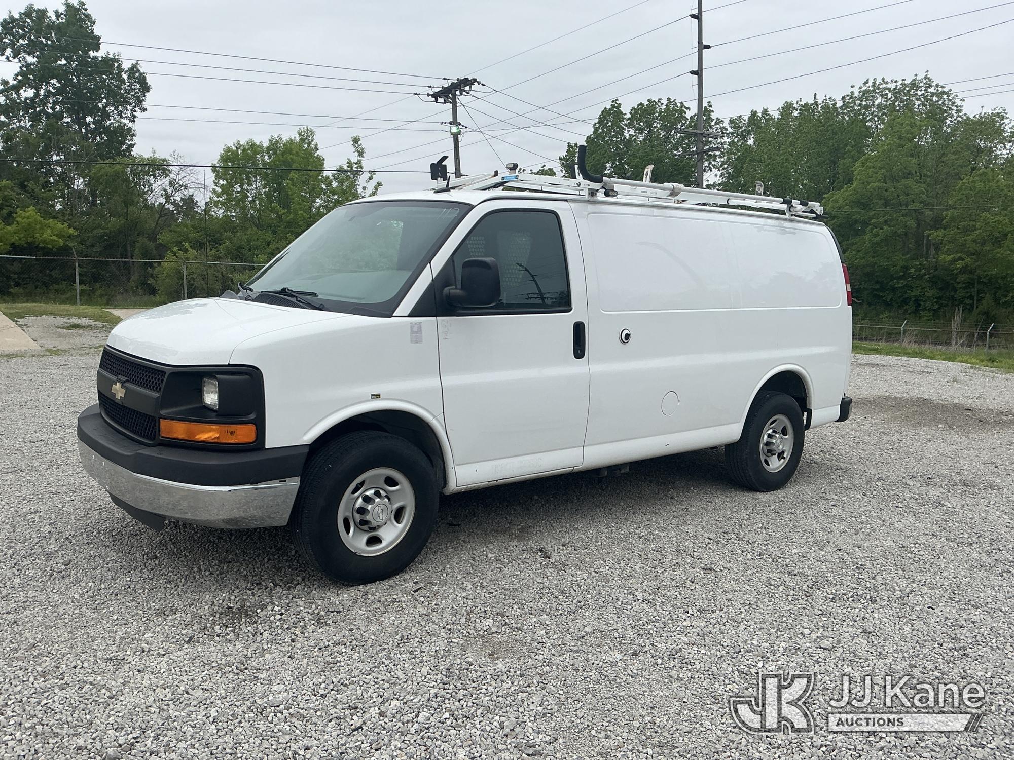 Photo of a 2015 Chevrolet Express G2500