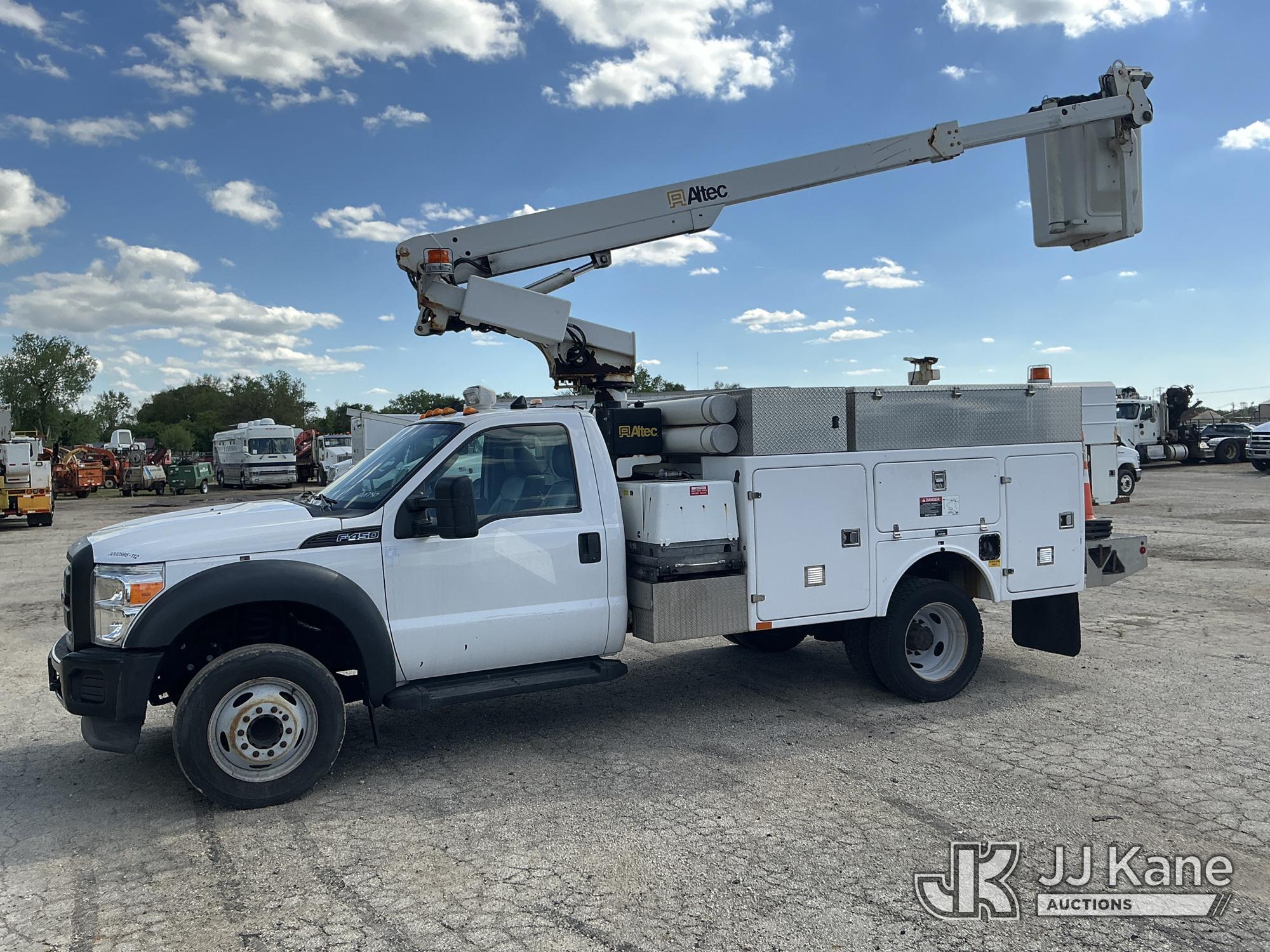 Photo of a 2012 Ford F-450 SD