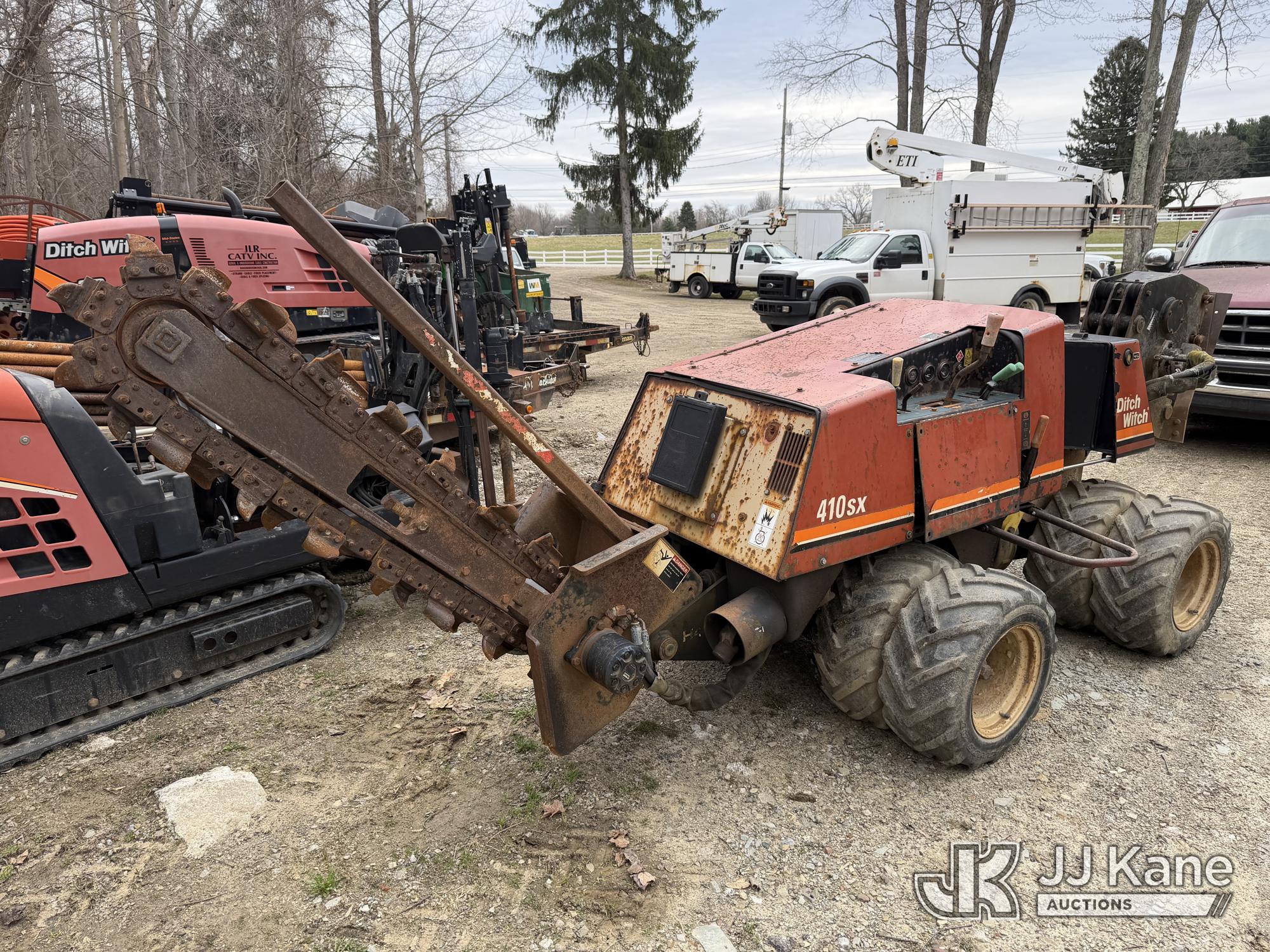 Photo of a 2004 Ditch Witch 410SXD