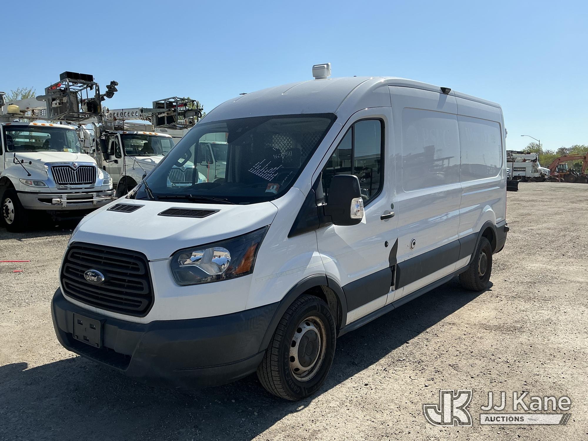 Photo of a 2017 Ford Transit