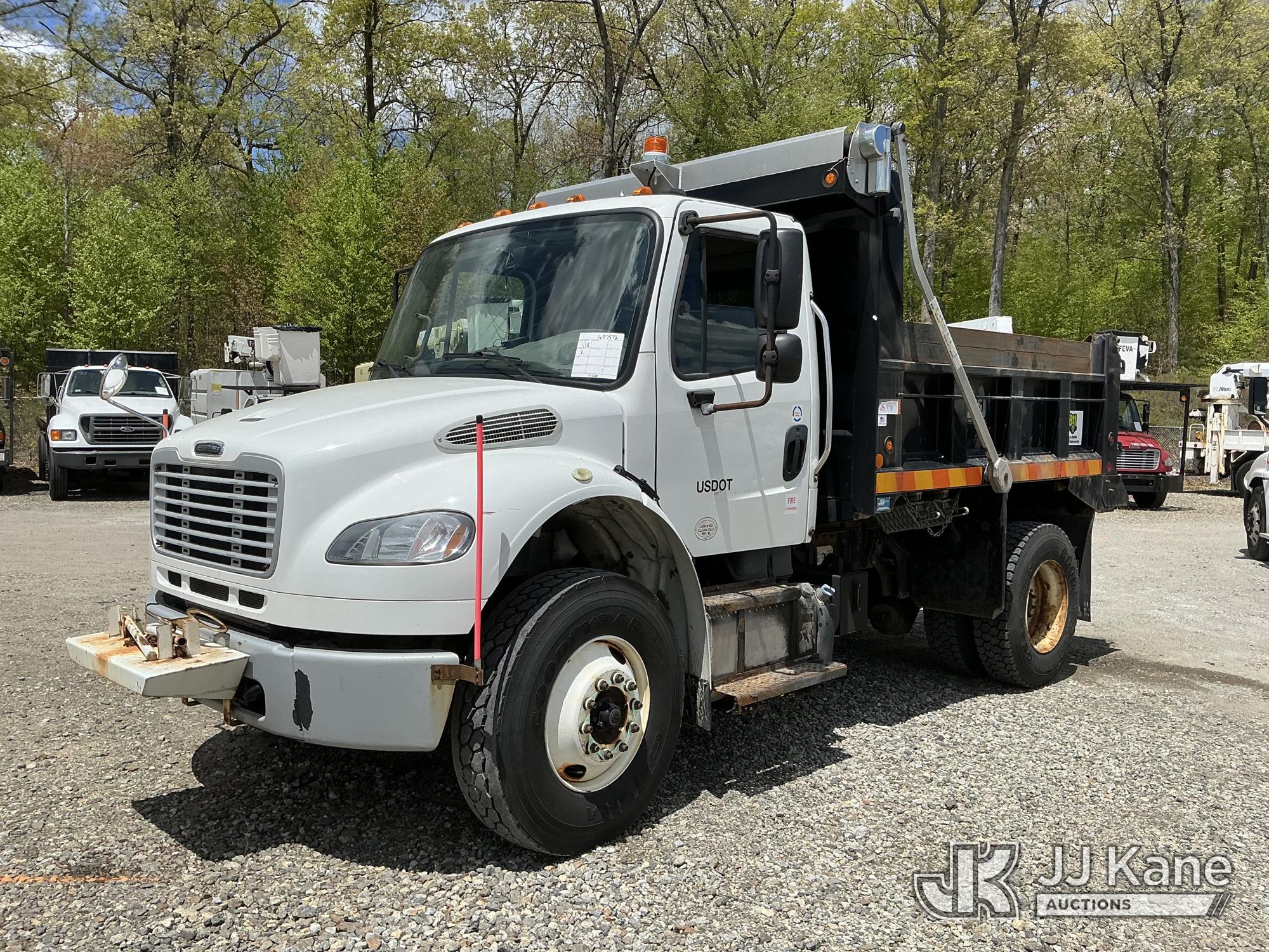 Photo of a 2016 Freightliner M2 106