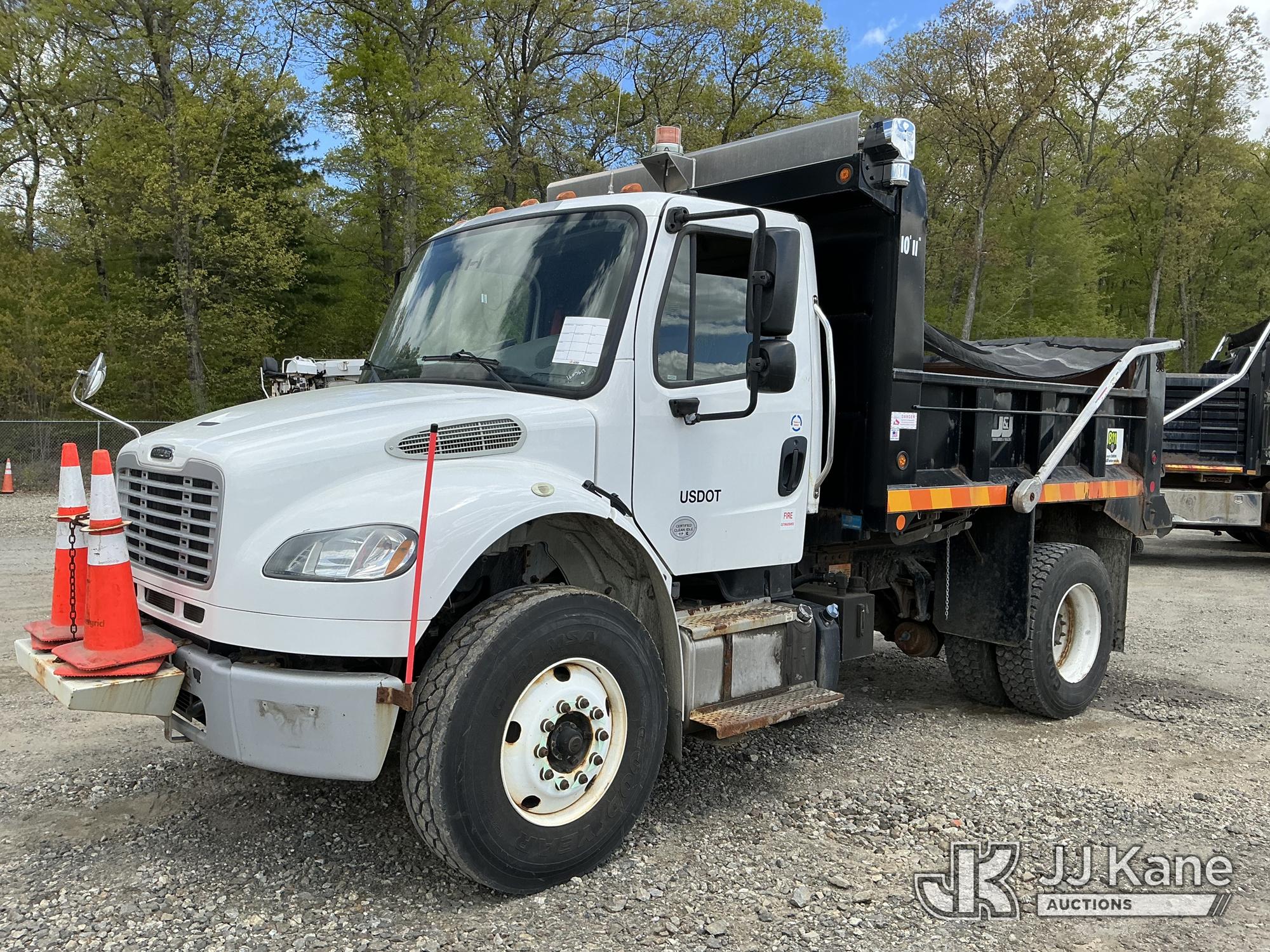 Photo of a 2017 Freightliner M2 106