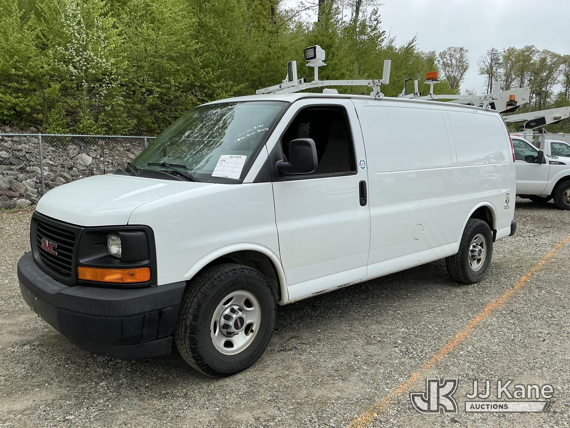 Photo of a 2017 GMC Savana G2500