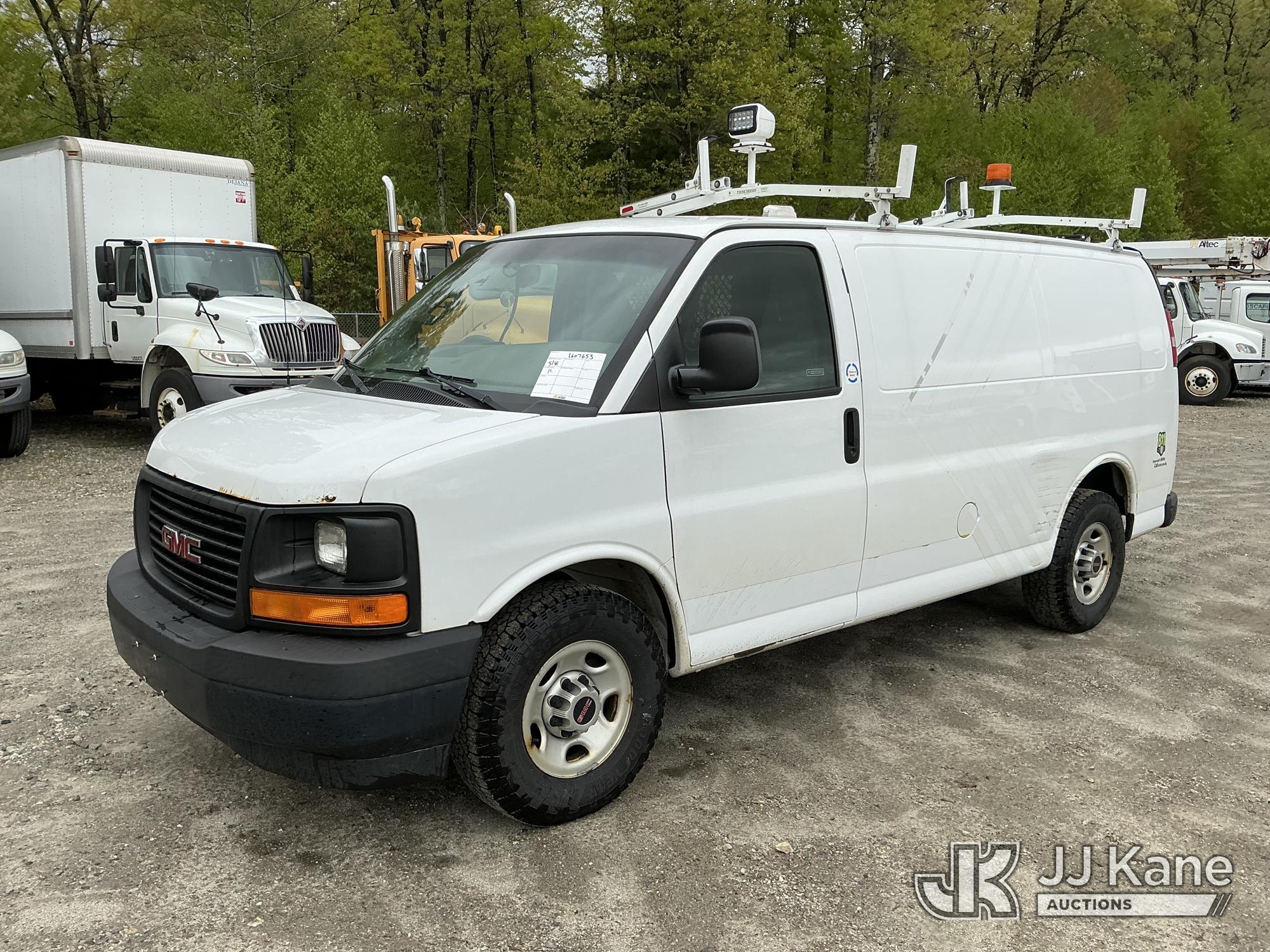 Photo of a 2017 GMC Savana G2500