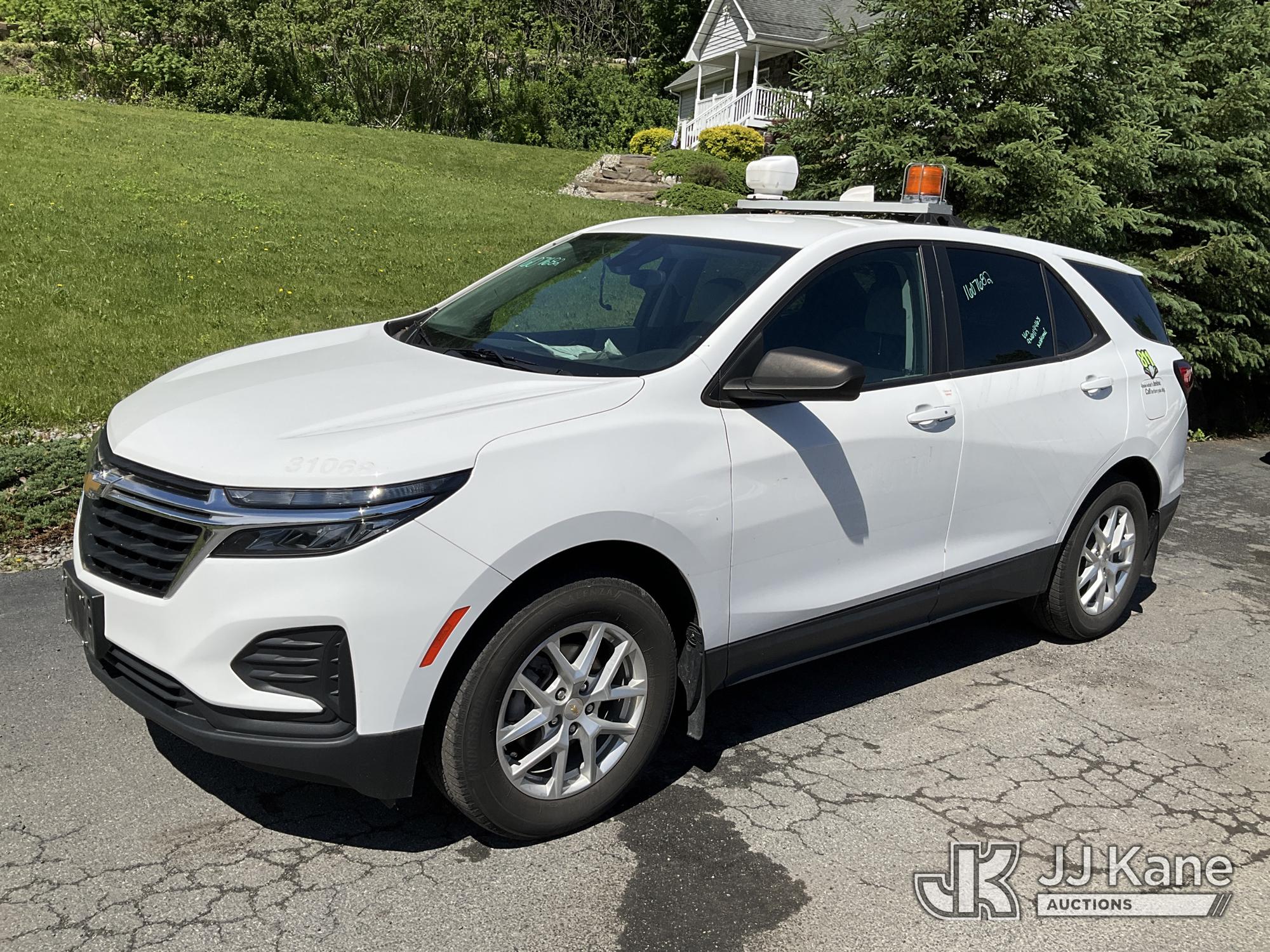 Photo of a 2022 Chevrolet Equinox AWD