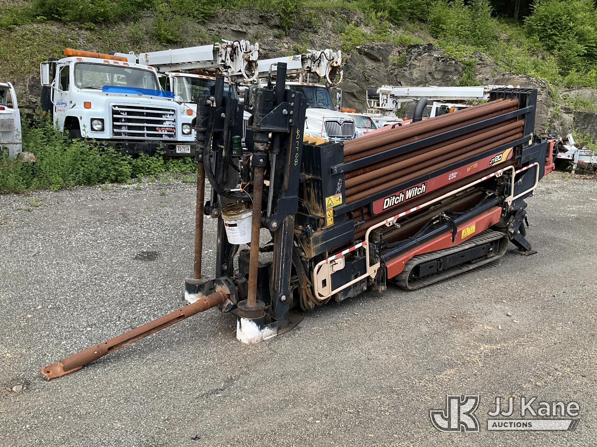 Photo of a 2014 Ditch Witch JT20