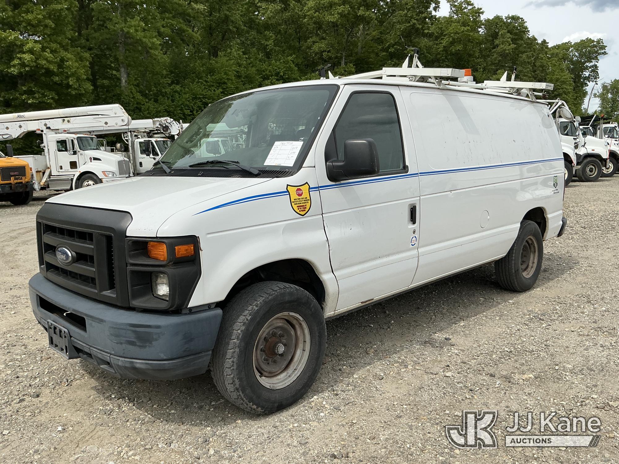 Photo of a 2012 Ford Econoline