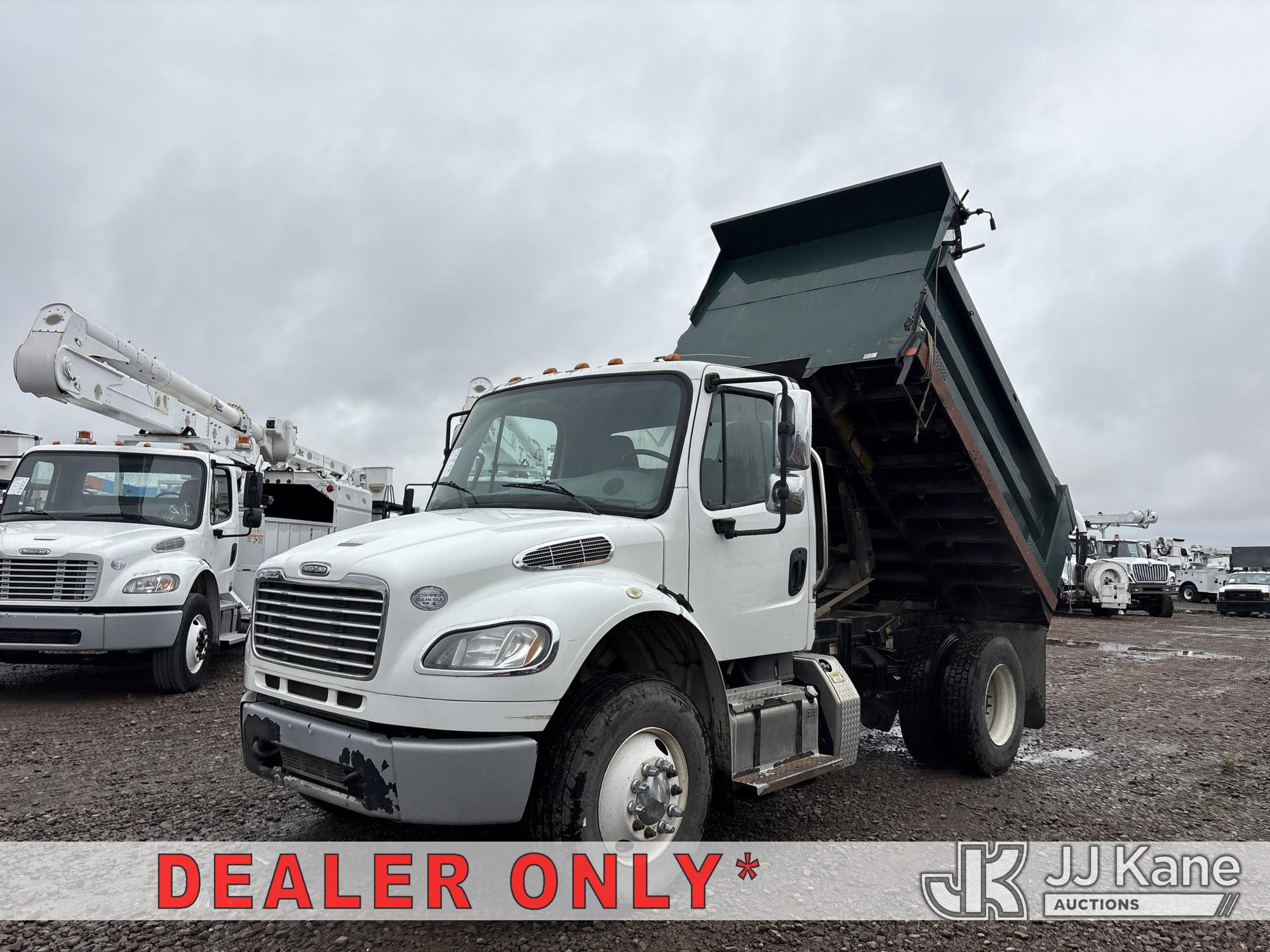 Photo of a 2014 Freightliner M2 106