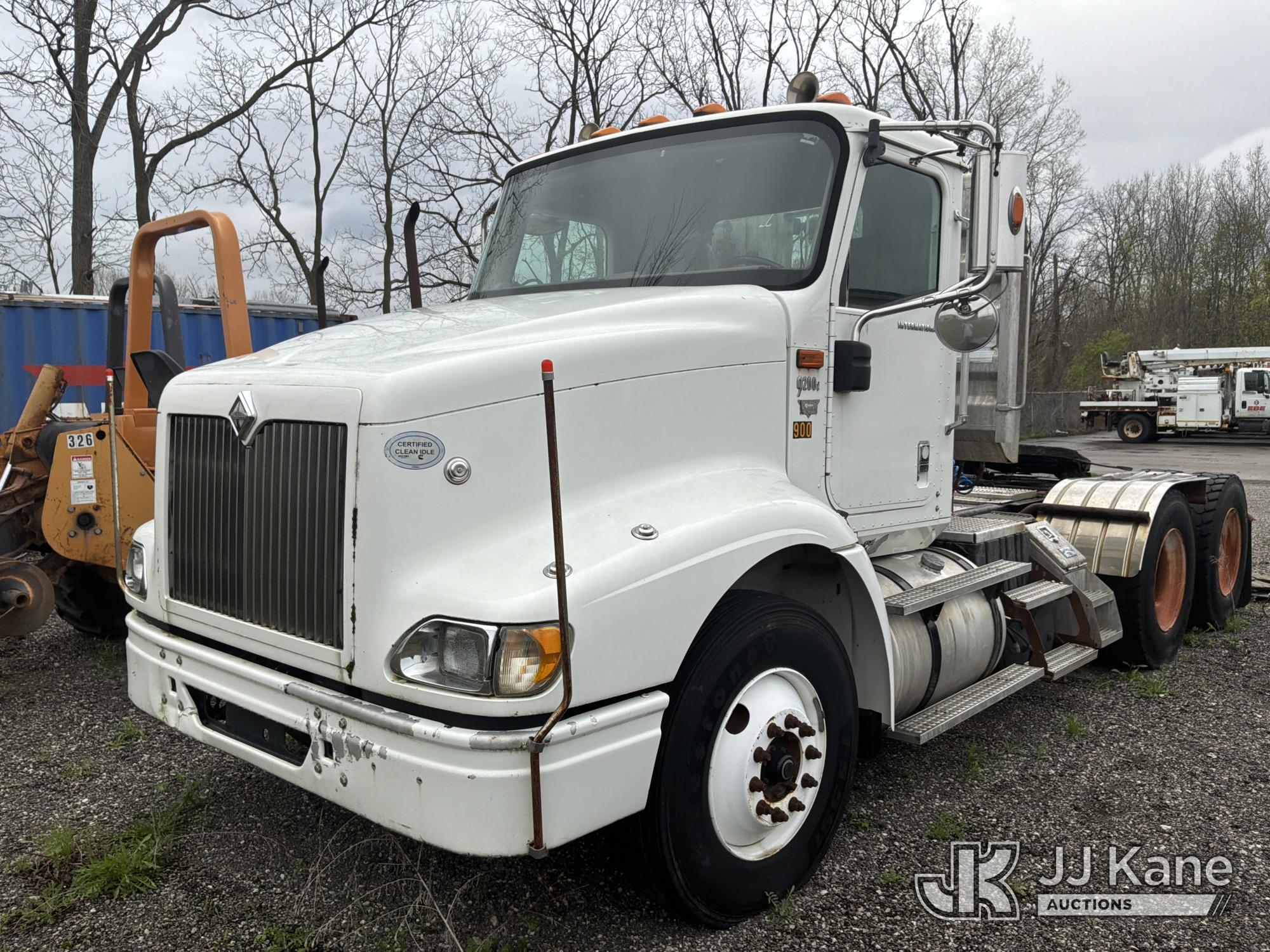 Photo of a 2009 International 9200i