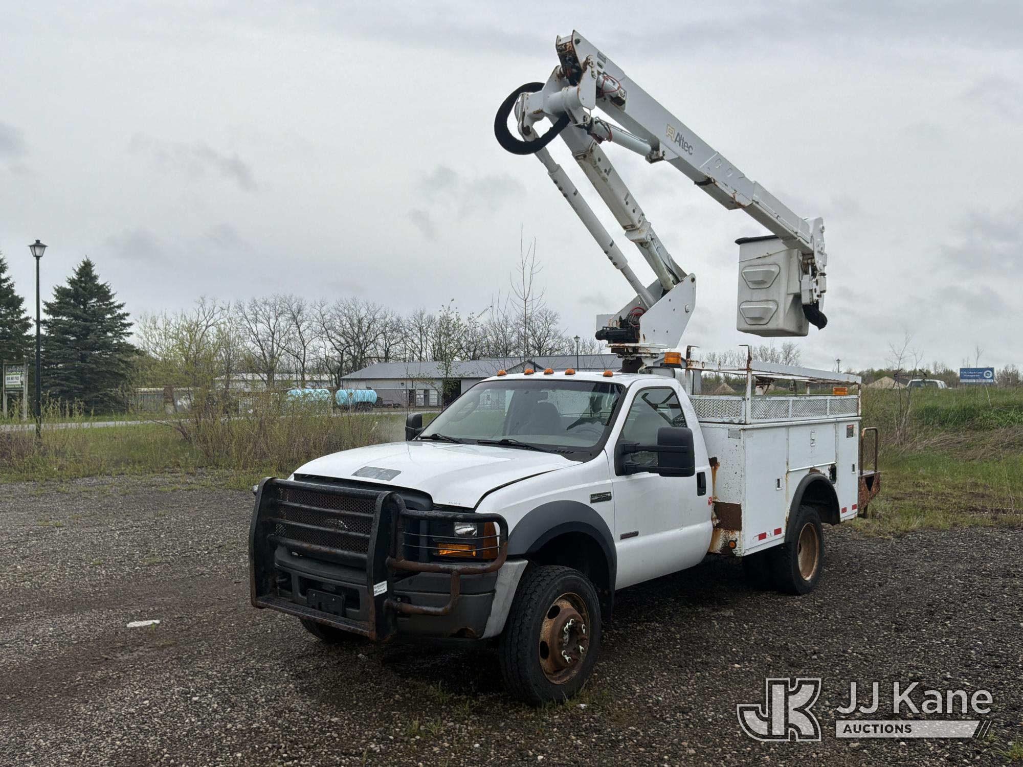 Photo of a 2007 Ford F-550
