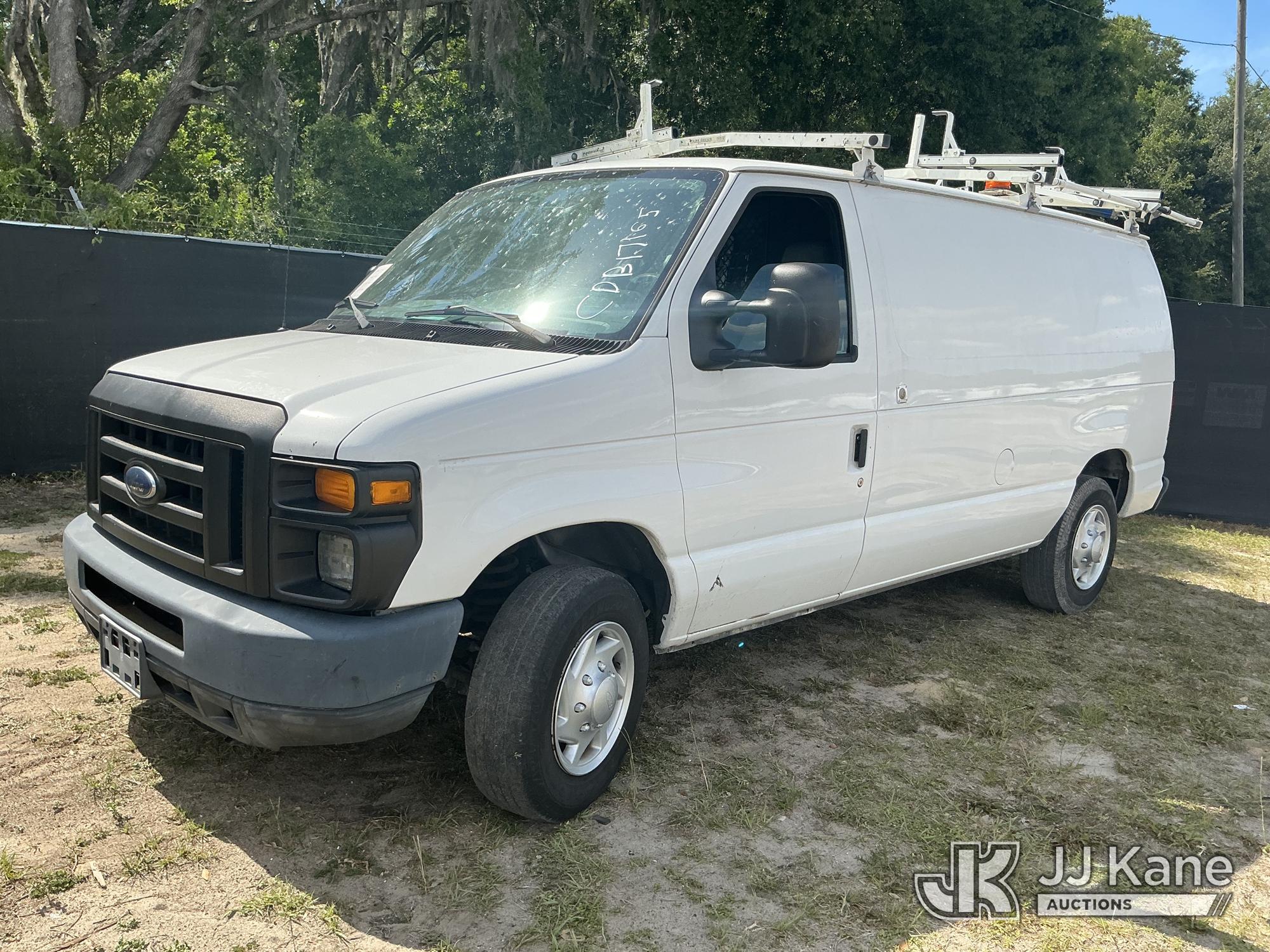 Photo of a 2012 Ford E-150