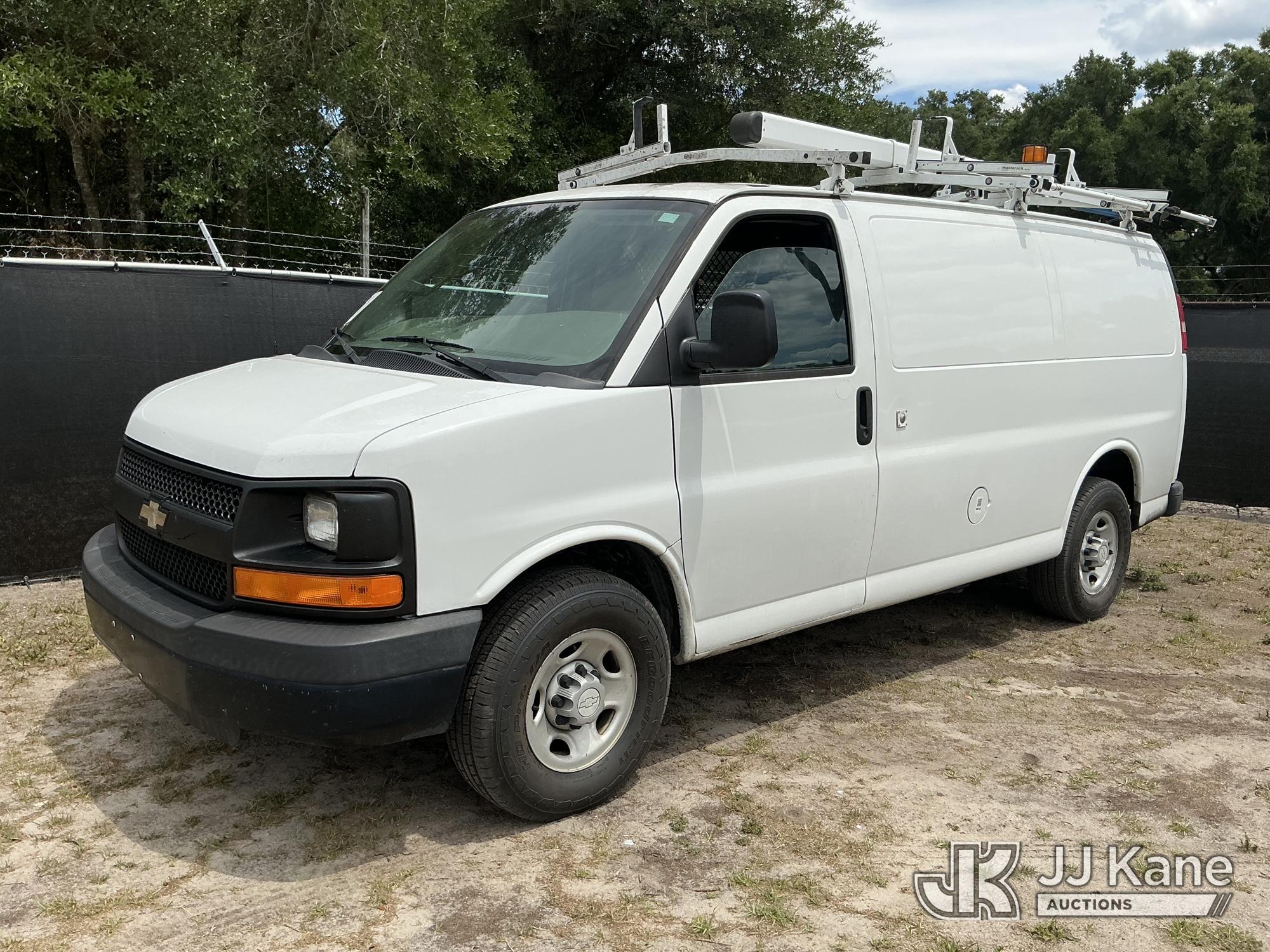 Photo of a 2016 Chevrolet Express G2500