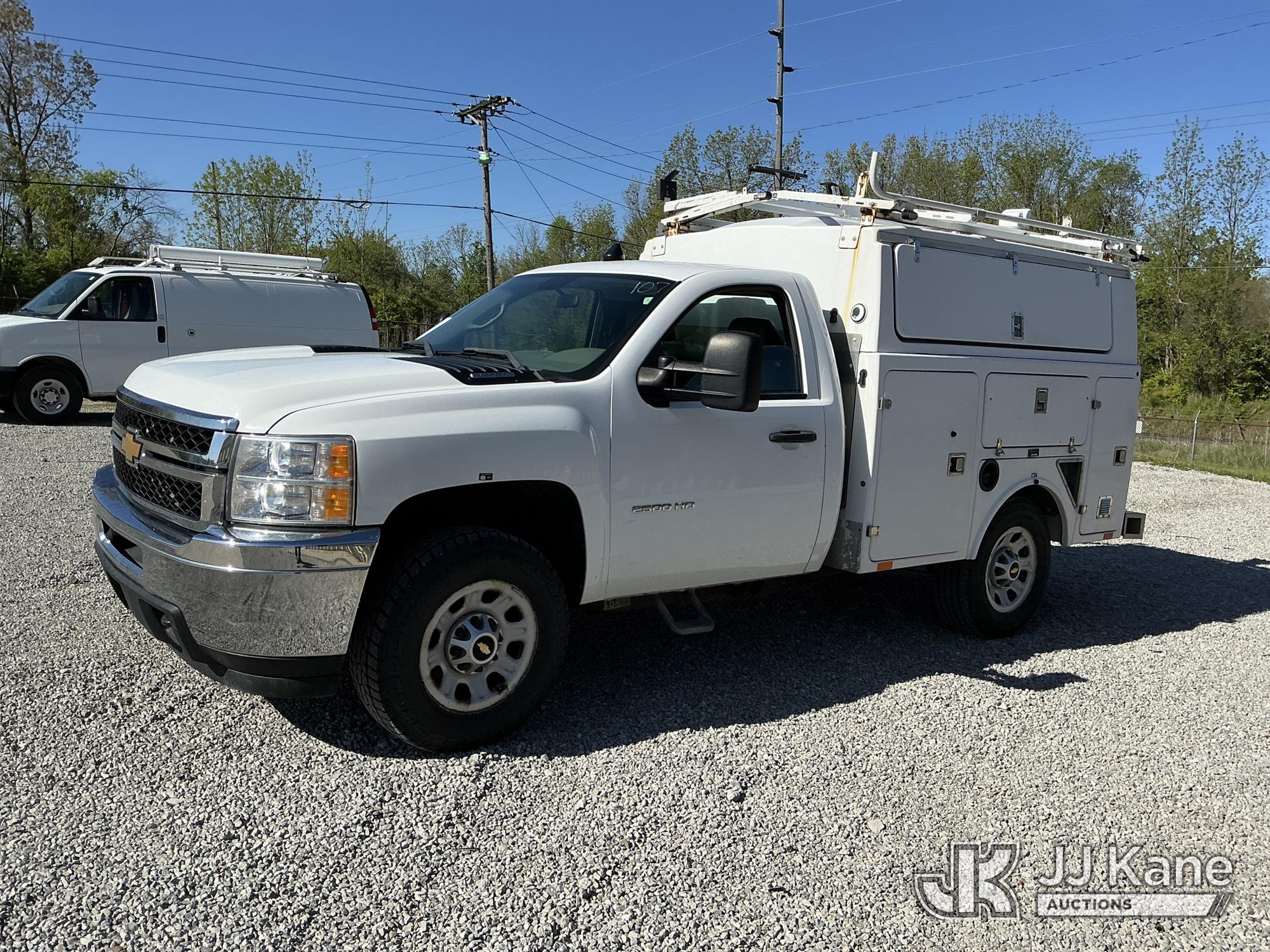 2012 Chevrolet Silverado 2500HD Enclosed Service Truck