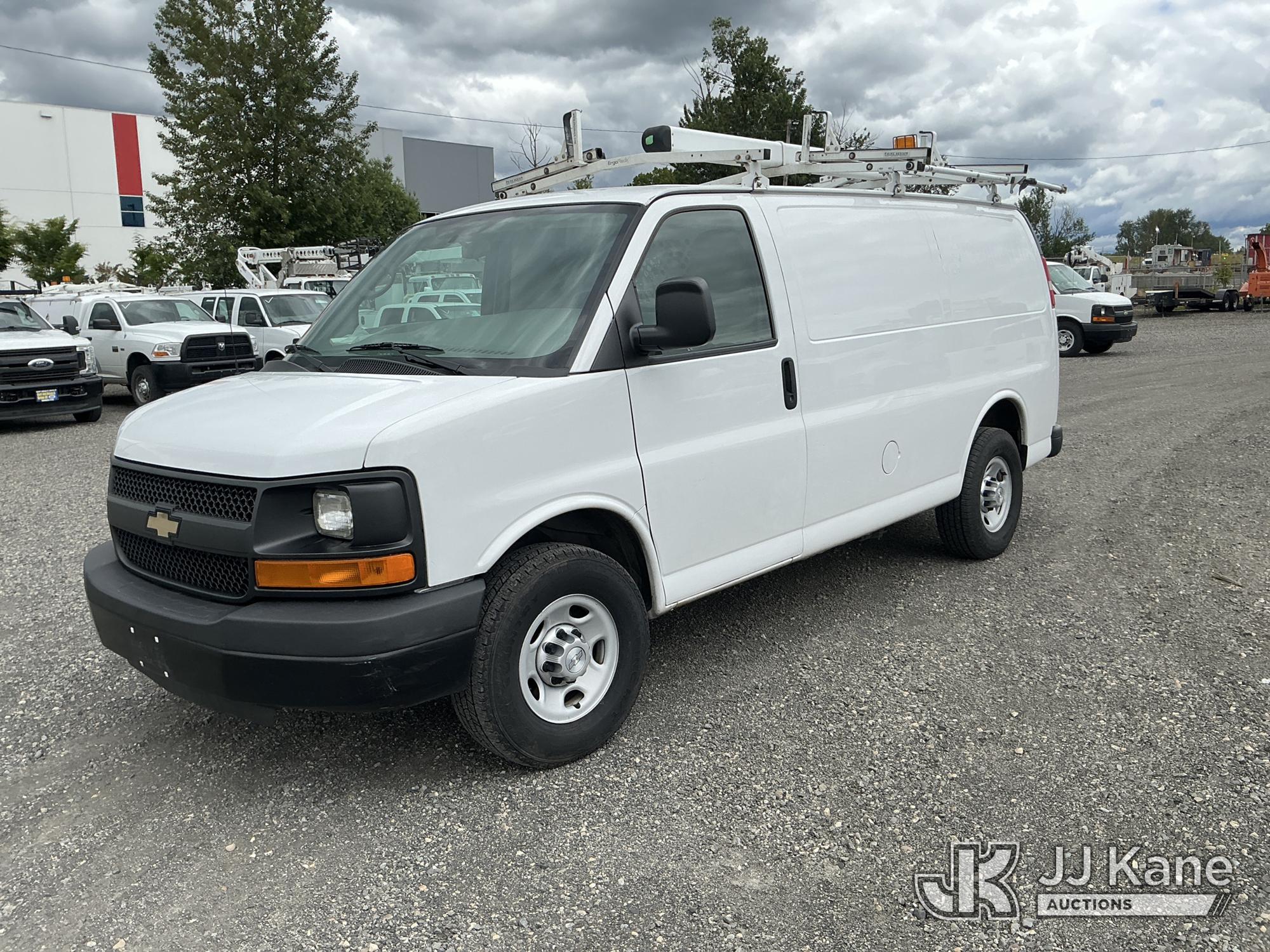 Photo of a 2015 Chevrolet Express G2500