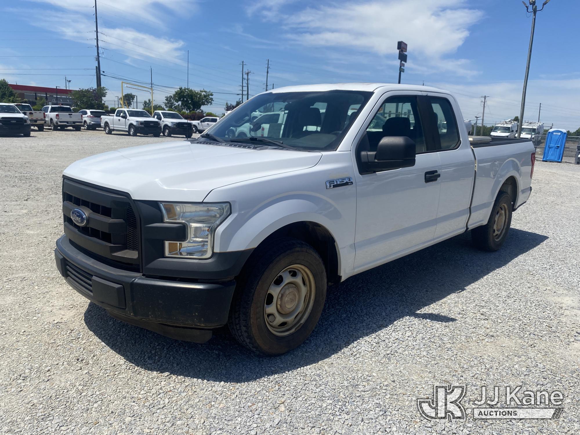 Photo of a 2015 Ford F-150
