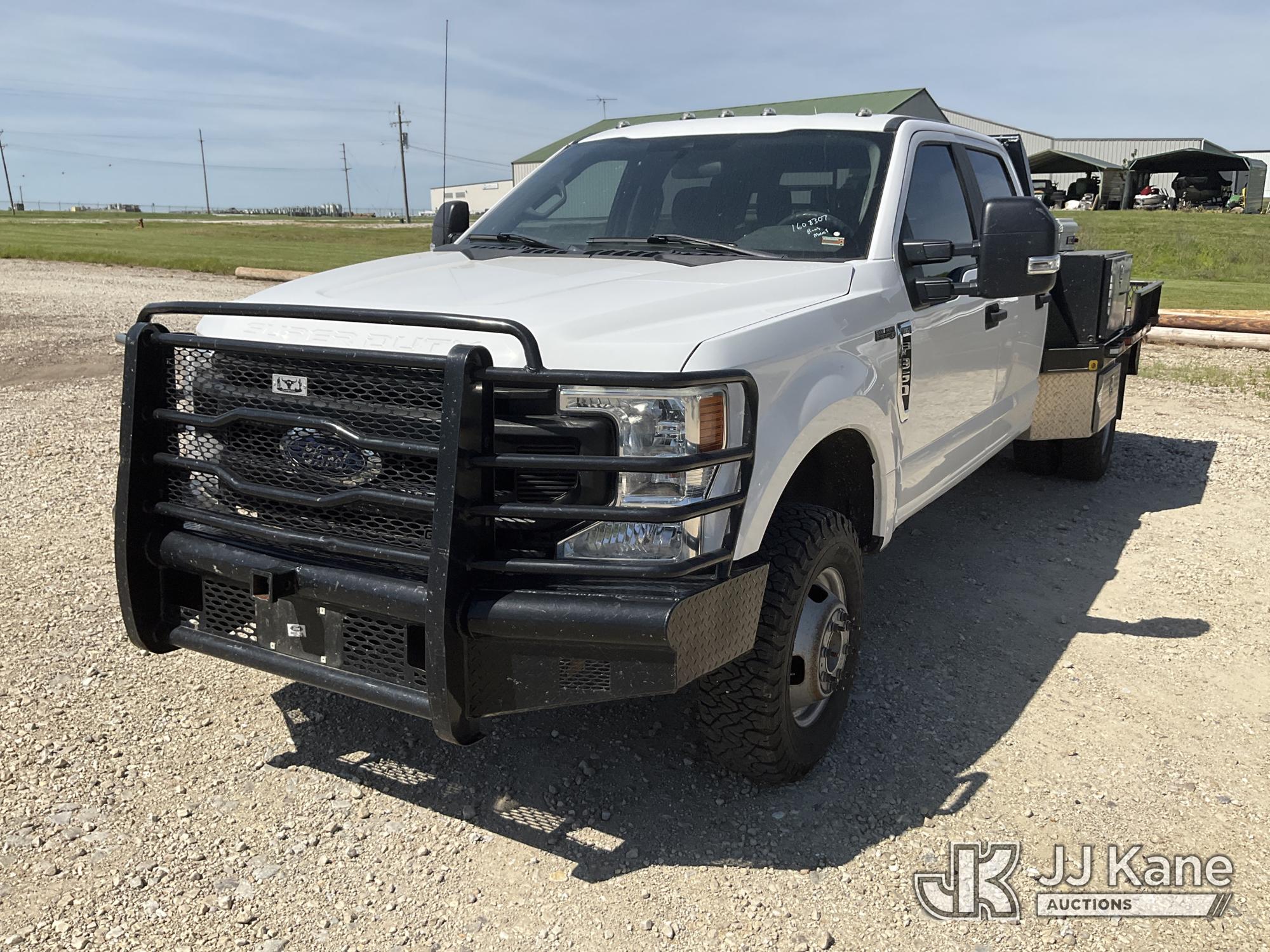 Photo of a 2020 Ford F-350 SD