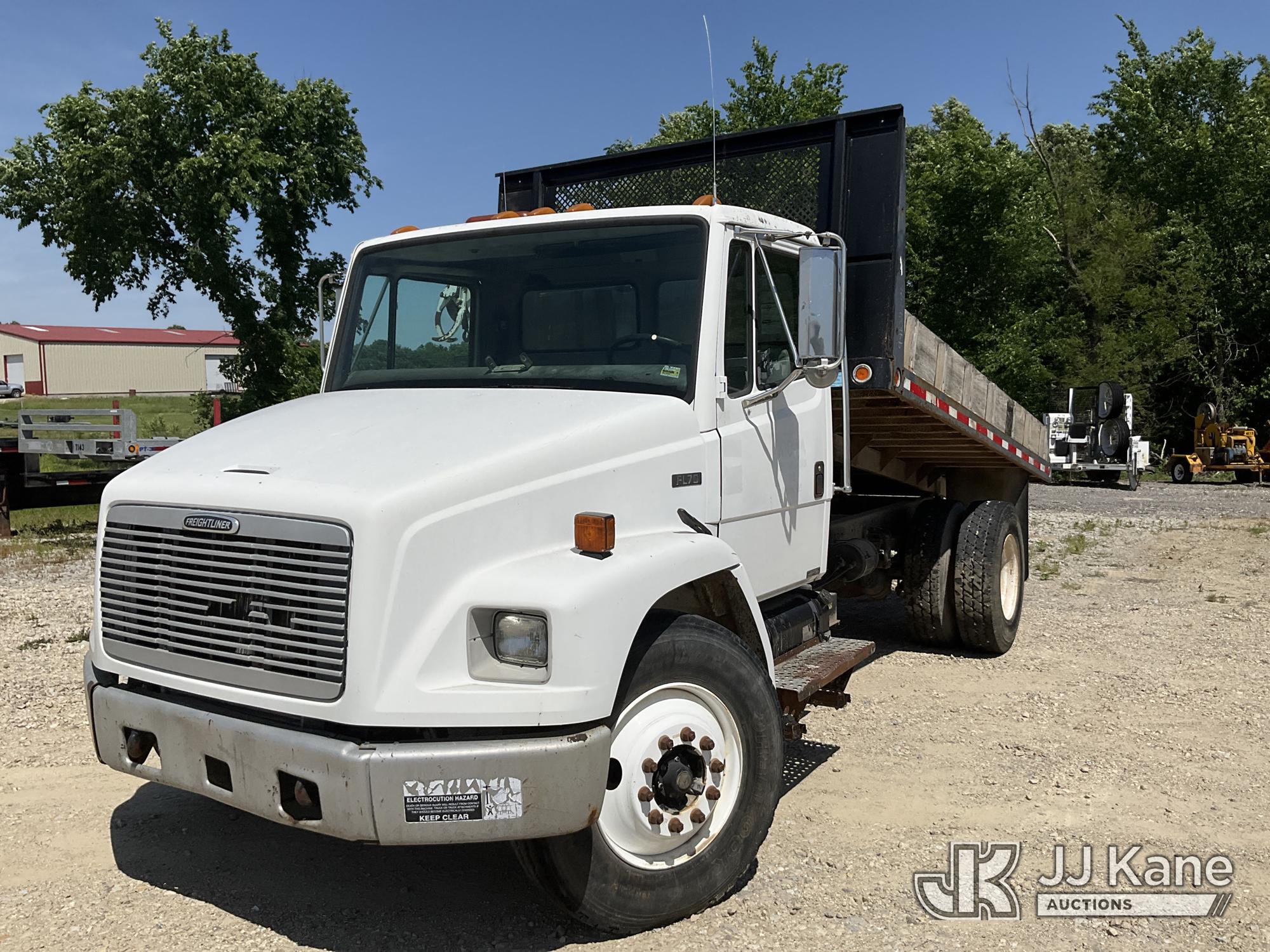 2002 Freightliner FL70