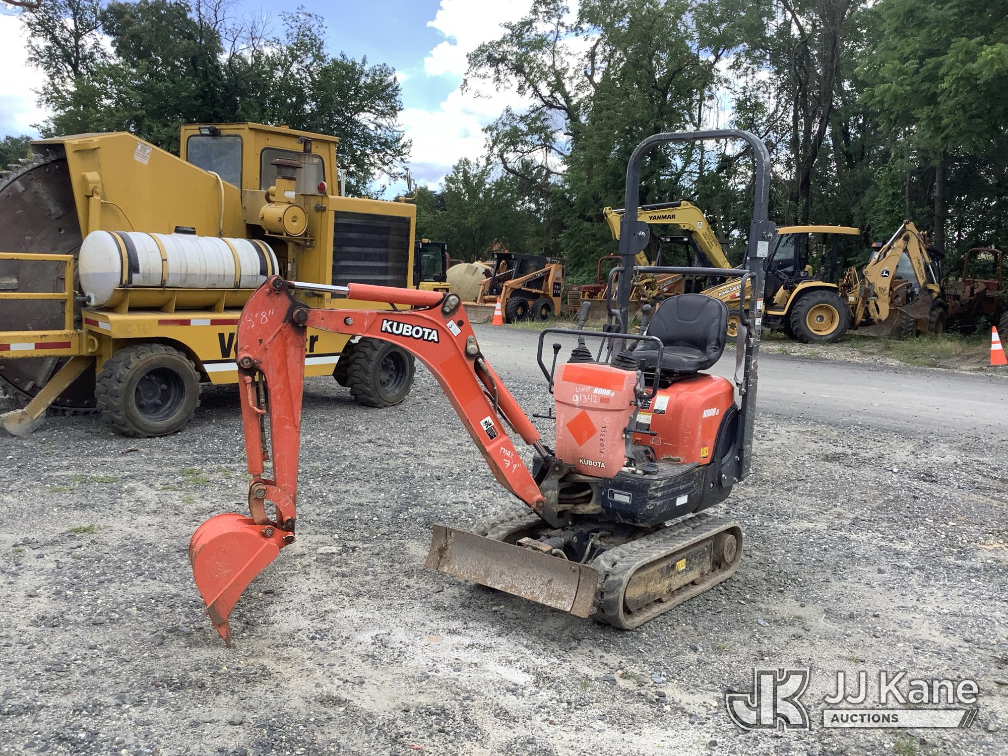 Photo of a  Kubota K008-3