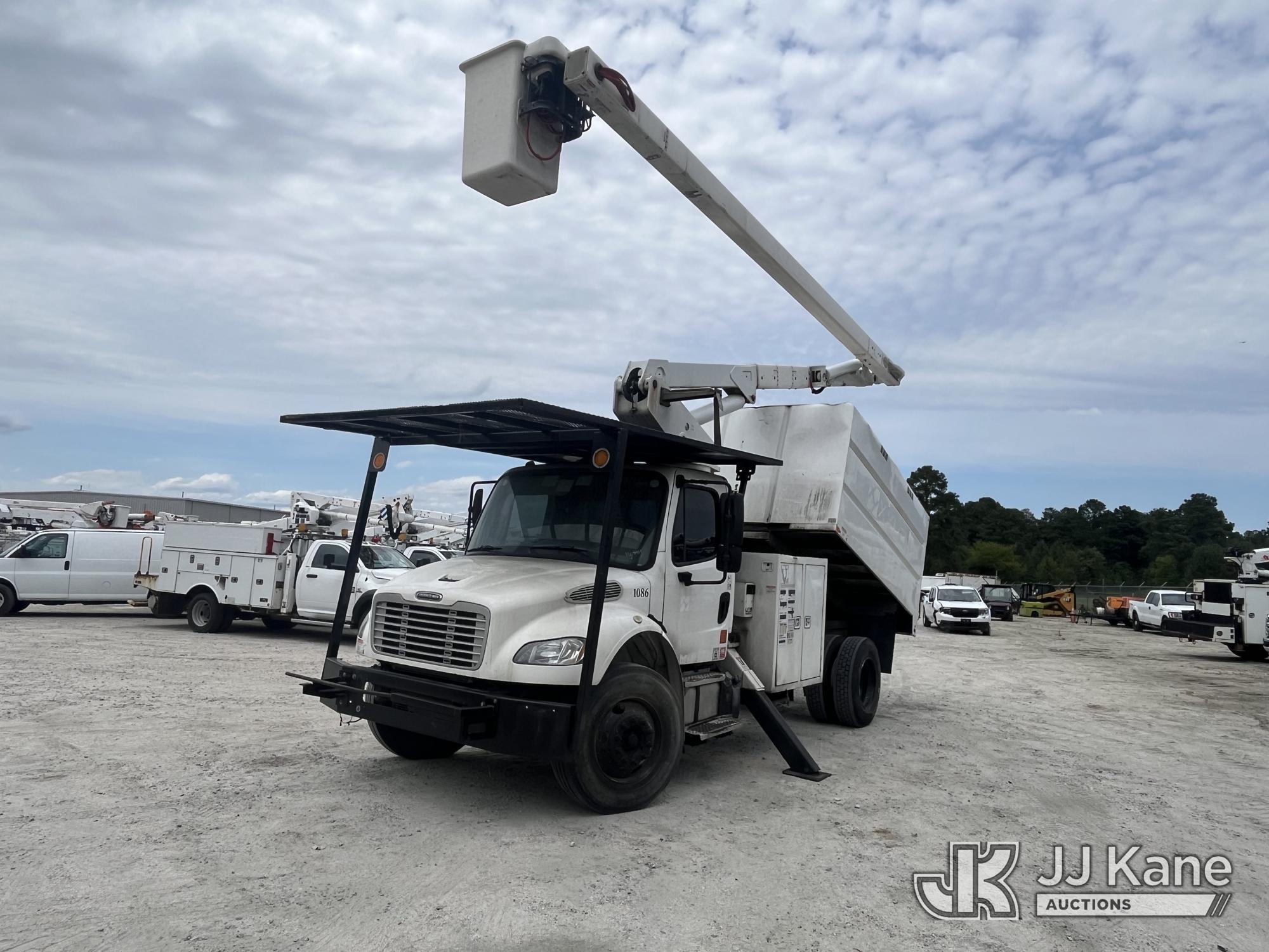Photo of a 2018 Freightliner M2 106