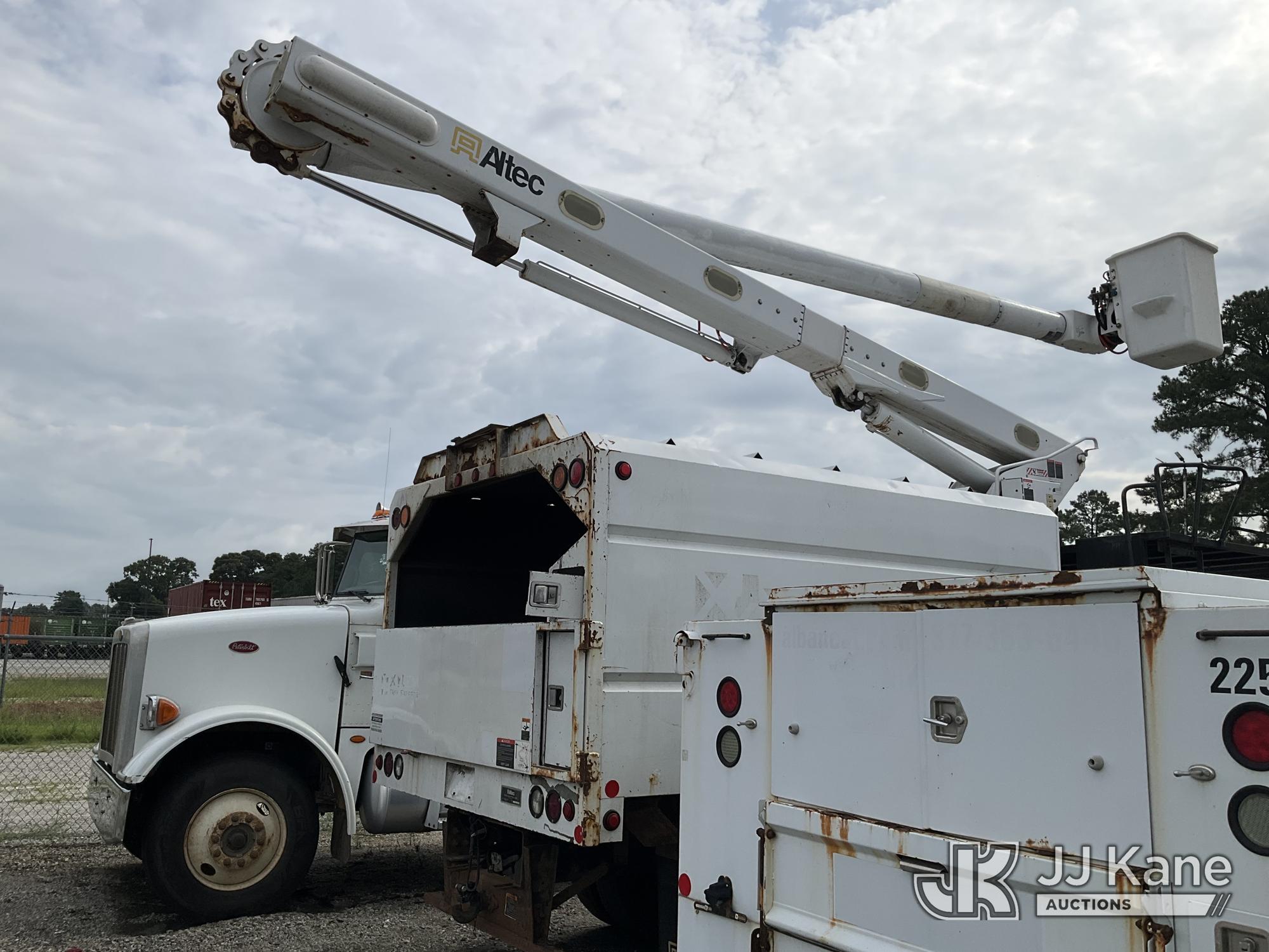 2019 International 4300 DuraStar