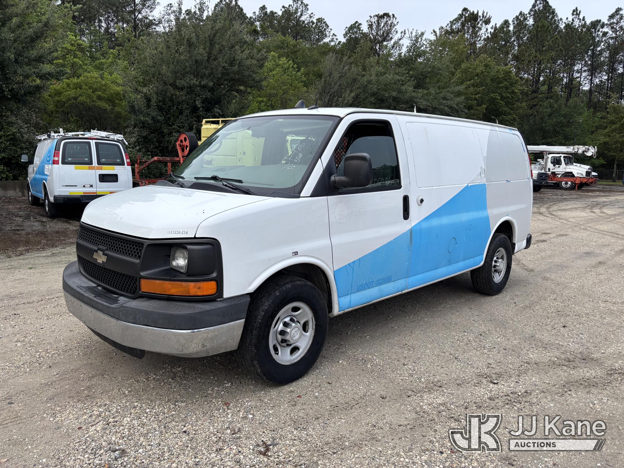 Photo of a 2014 Chevrolet Express G2500